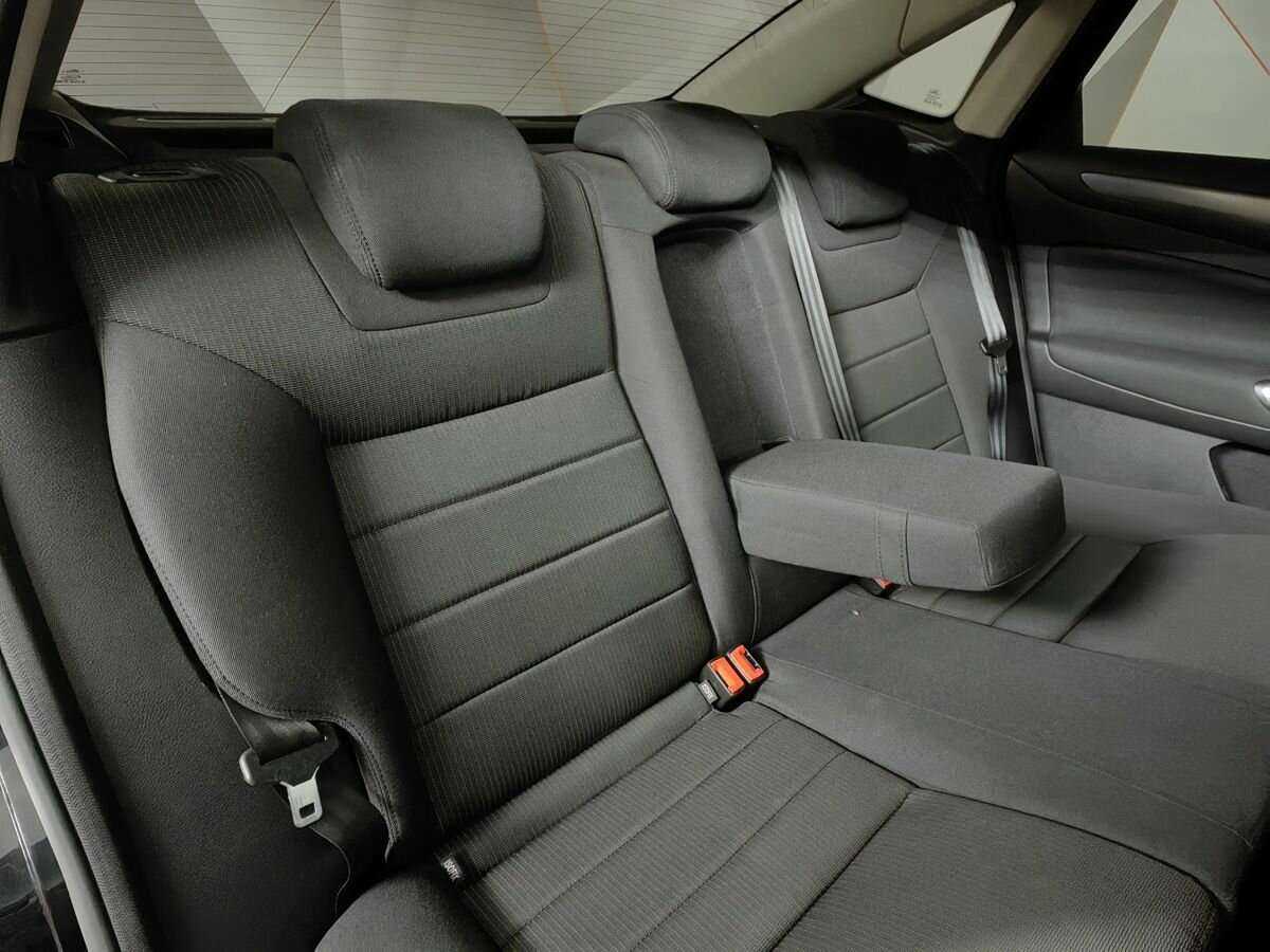 Ford Mondeo с пробегом — 2014 год. Фото: #12