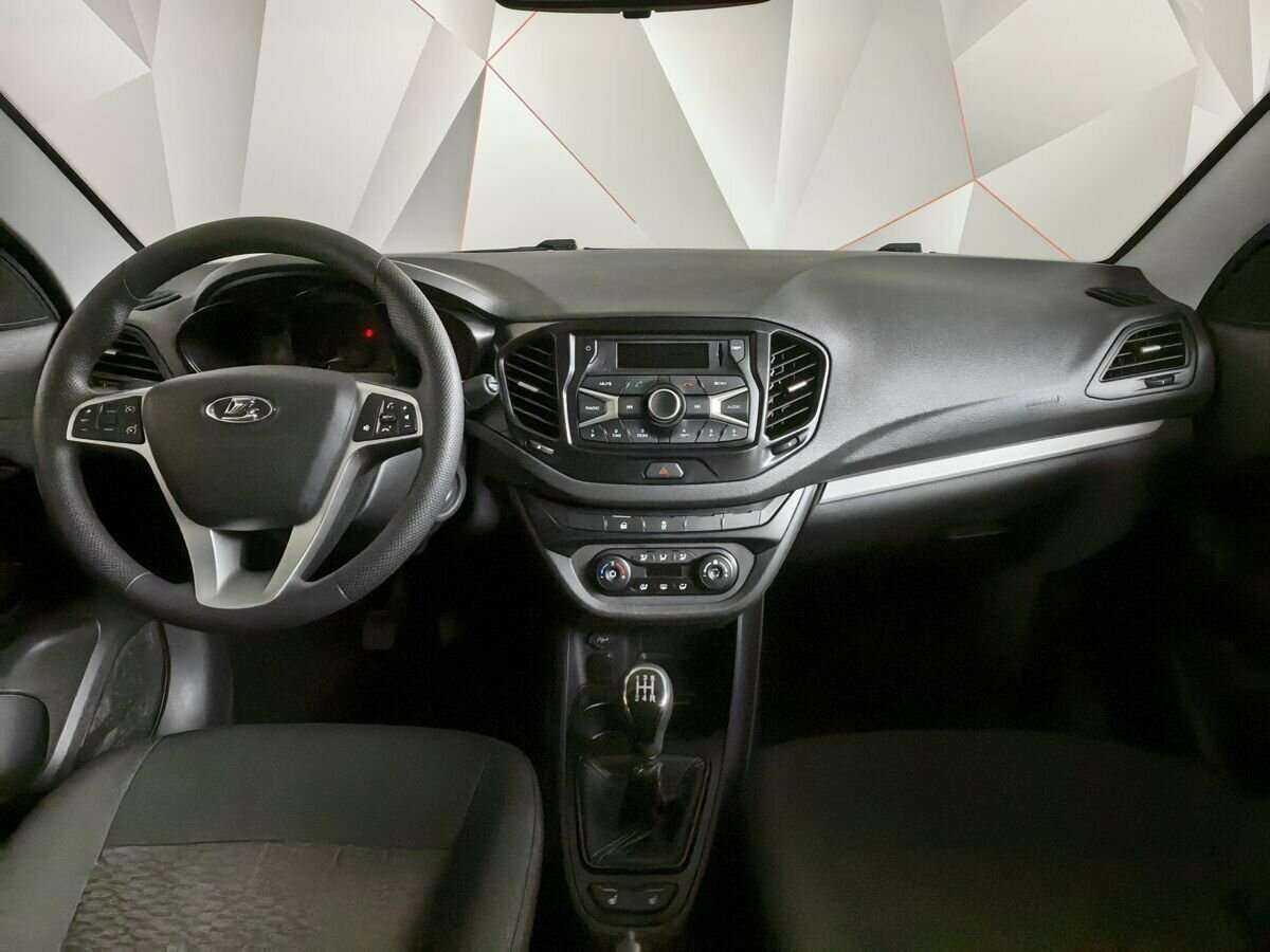 Lada (ВАЗ) Vesta с пробегом — 2021 год. Фото: #9