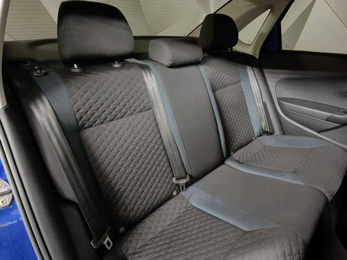 Volkswagen Polo с пробегом — 2019 год. Фото: #12