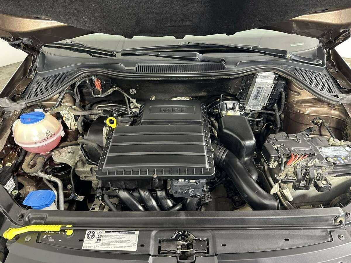 Volkswagen Polo с пробегом — 2016 год. Фото: #15