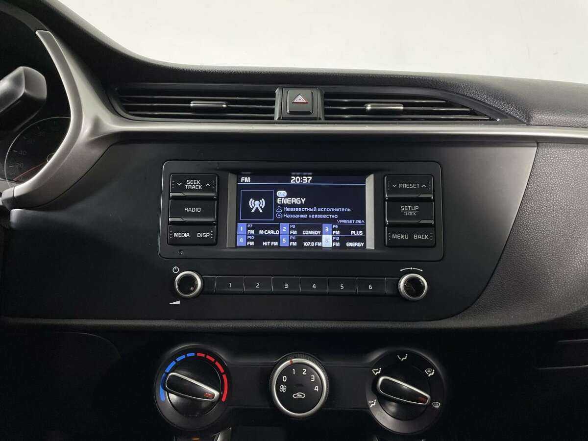 Kia Rio с пробегом — 2021 год. Фото: #11