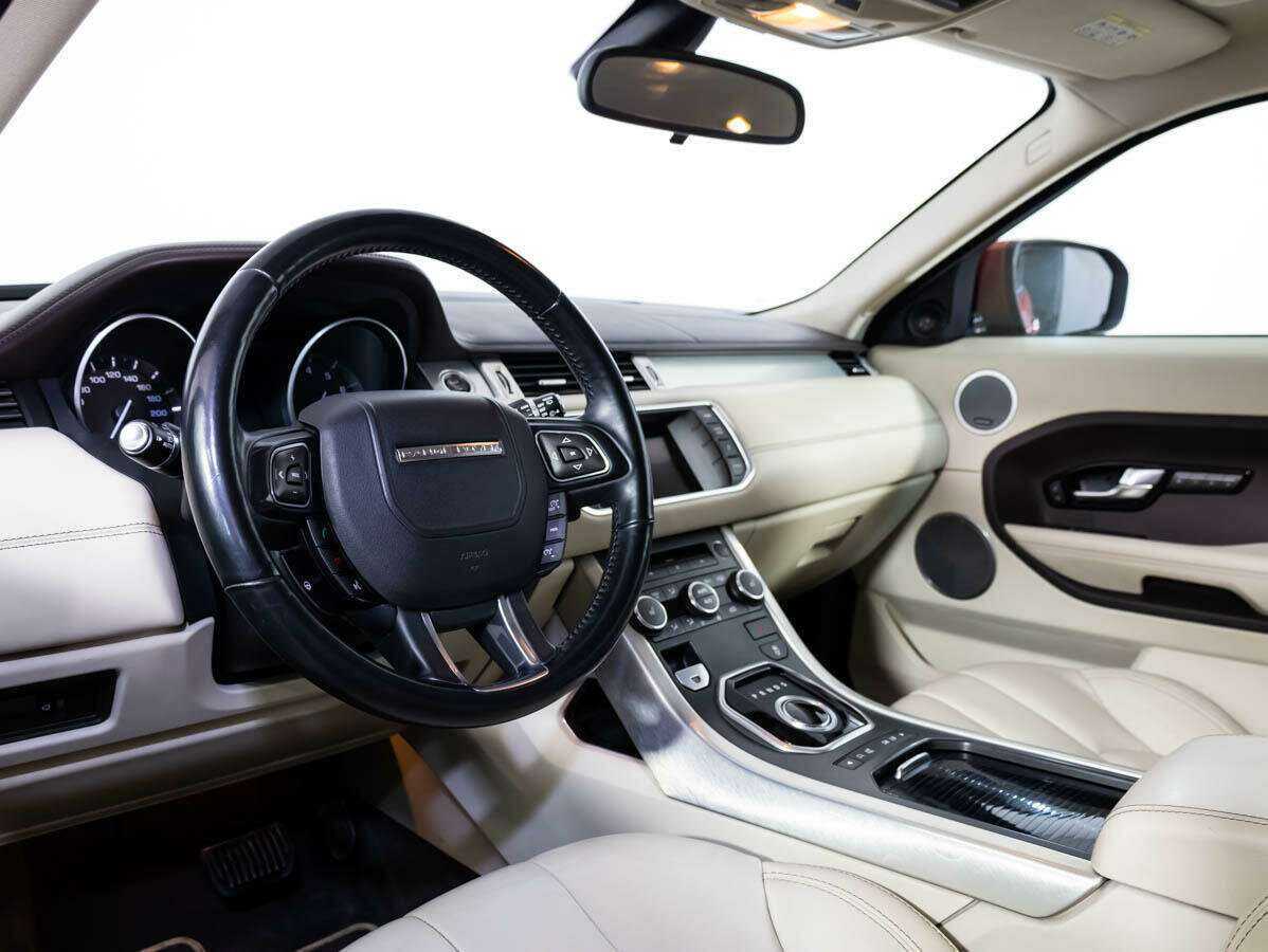 Land Rover Range Rover Evoque с пробегом — 2012 год. Фото: #9