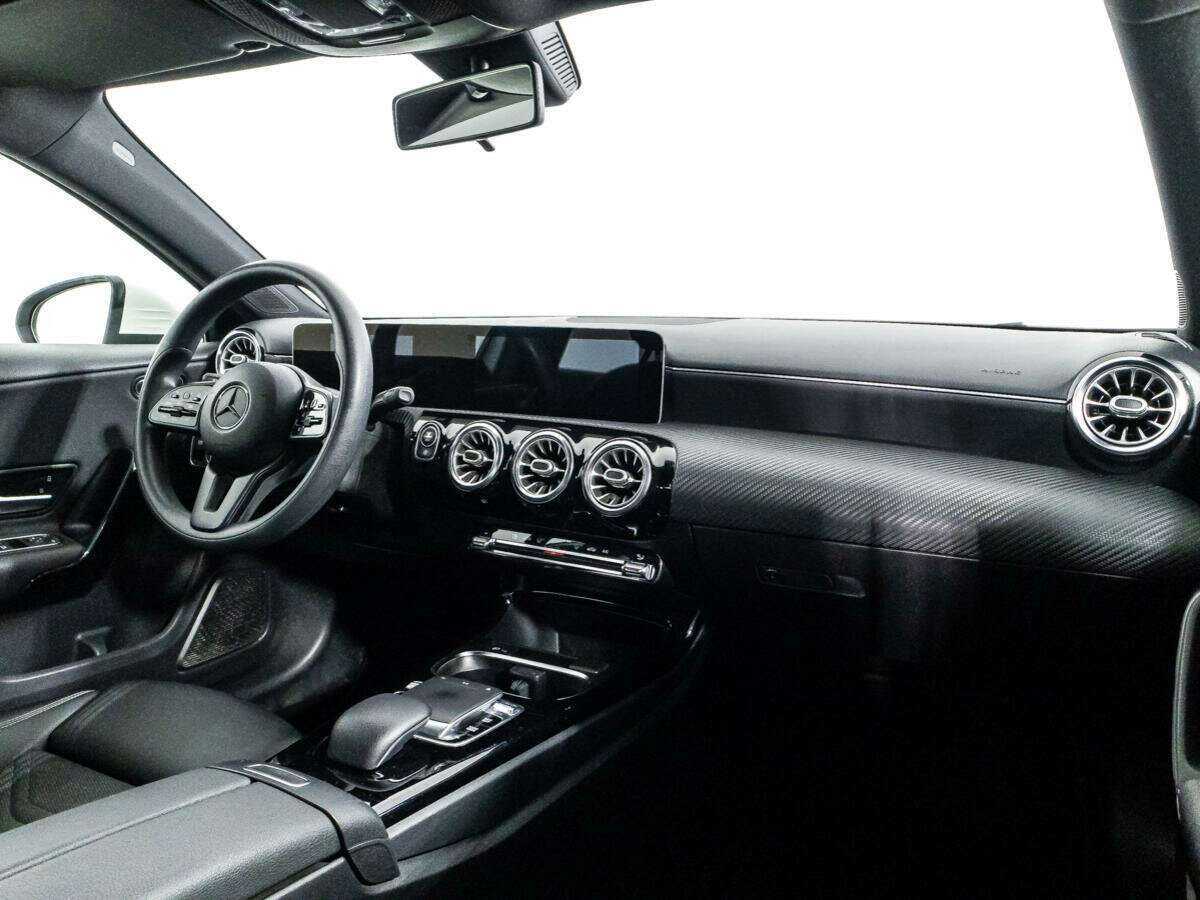 Mercedes-Benz A-Класс с пробегом — 2018 год. Фото: #8