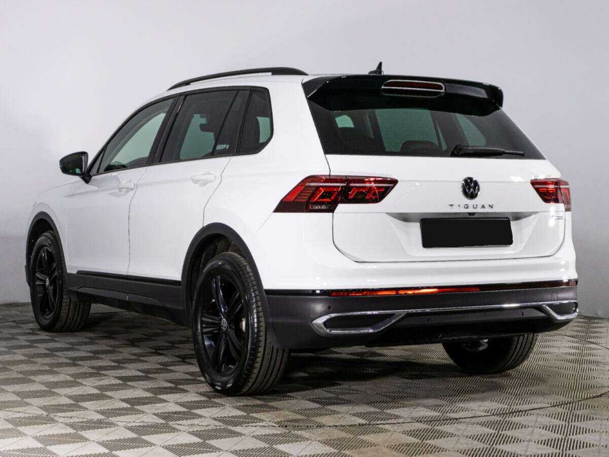 Volkswagen Tiguan с пробегом — 2022 год. Фото: #6