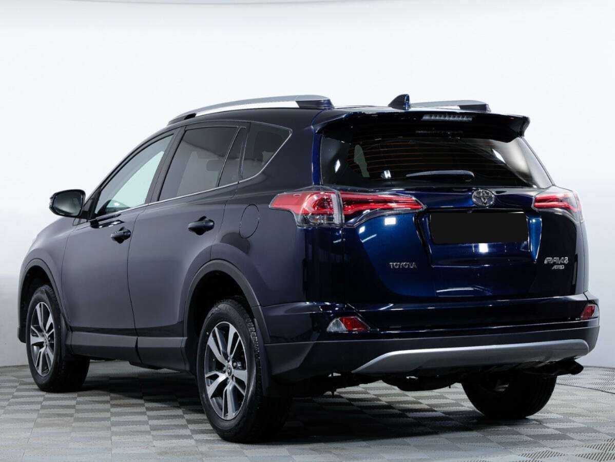 Toyota RAV4 с пробегом — 2019 год. Фото: #5