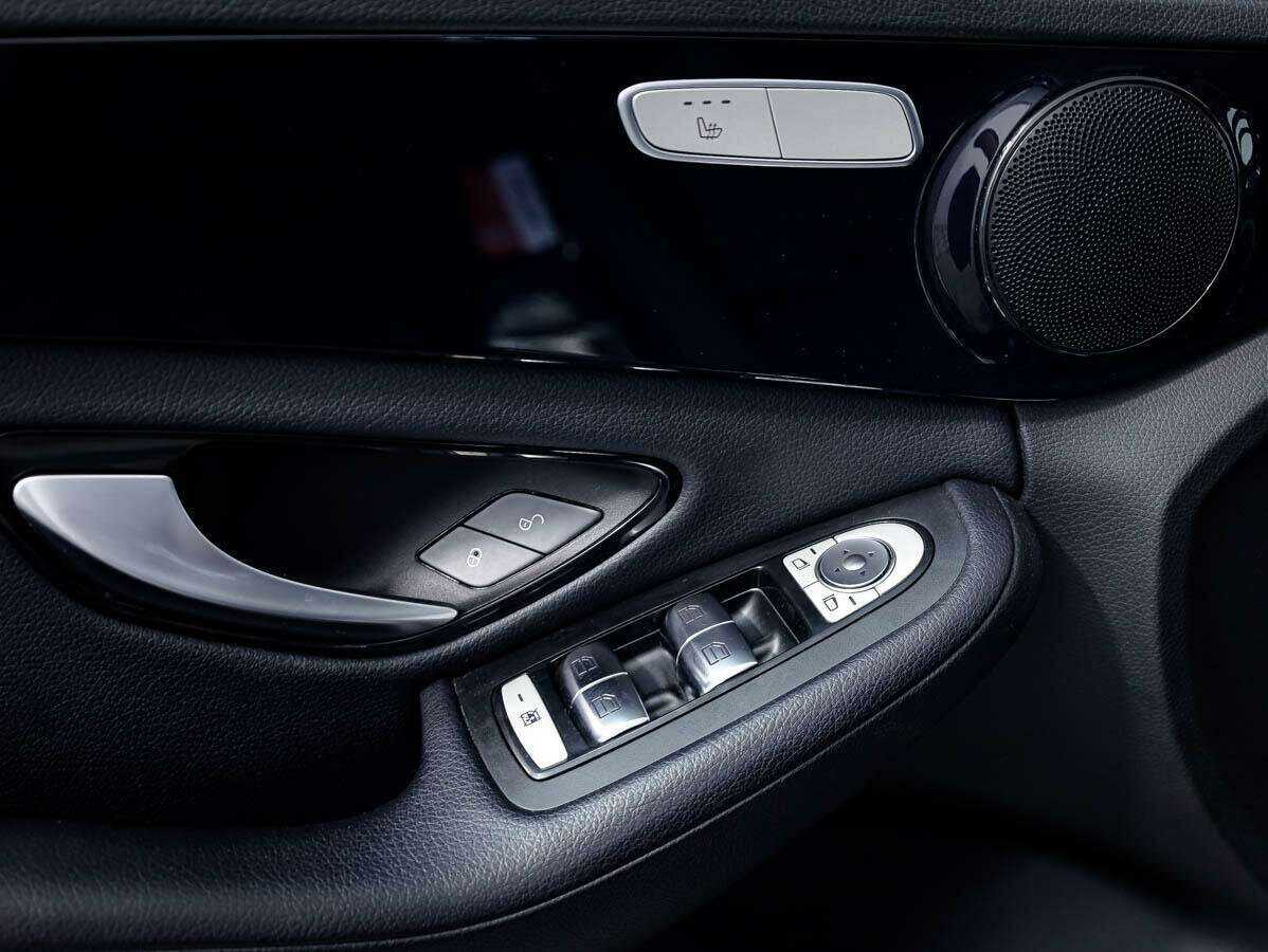Mercedes-Benz C-Класс с пробегом — 2018 год. Фото: #17