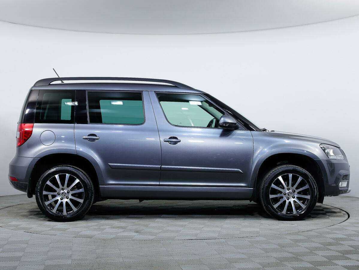 Skoda Yeti с пробегом — 2015 год. Фото: #2