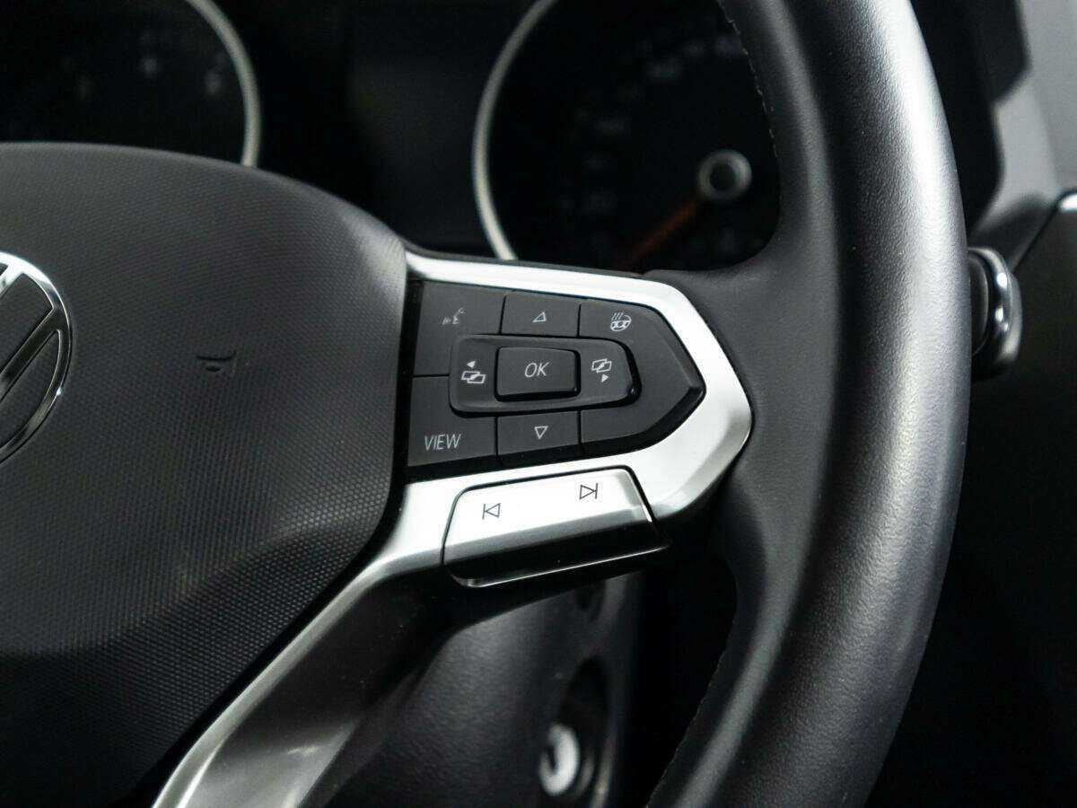 Volkswagen Tiguan с пробегом — 2021 год. Фото: #17