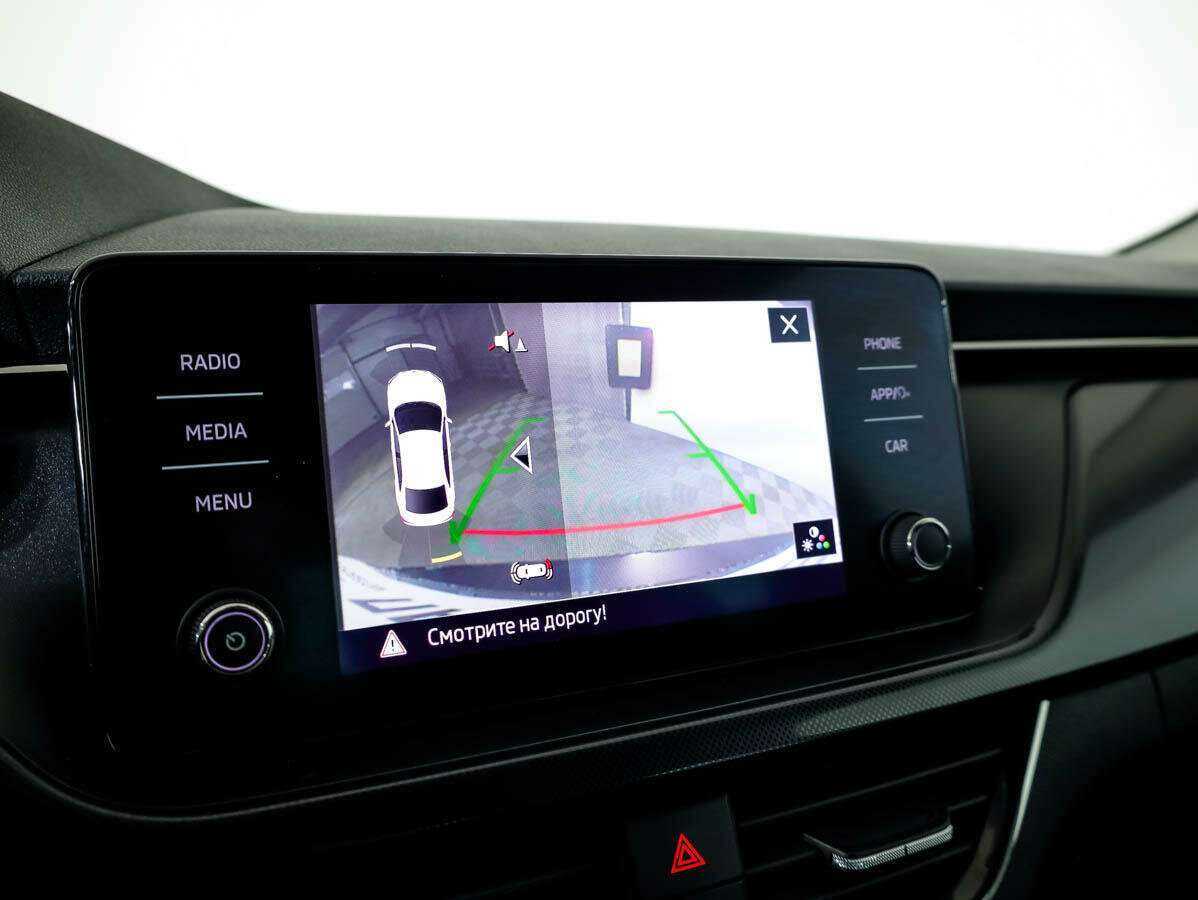 Skoda Rapid с пробегом — 2022 год. Фото: #15