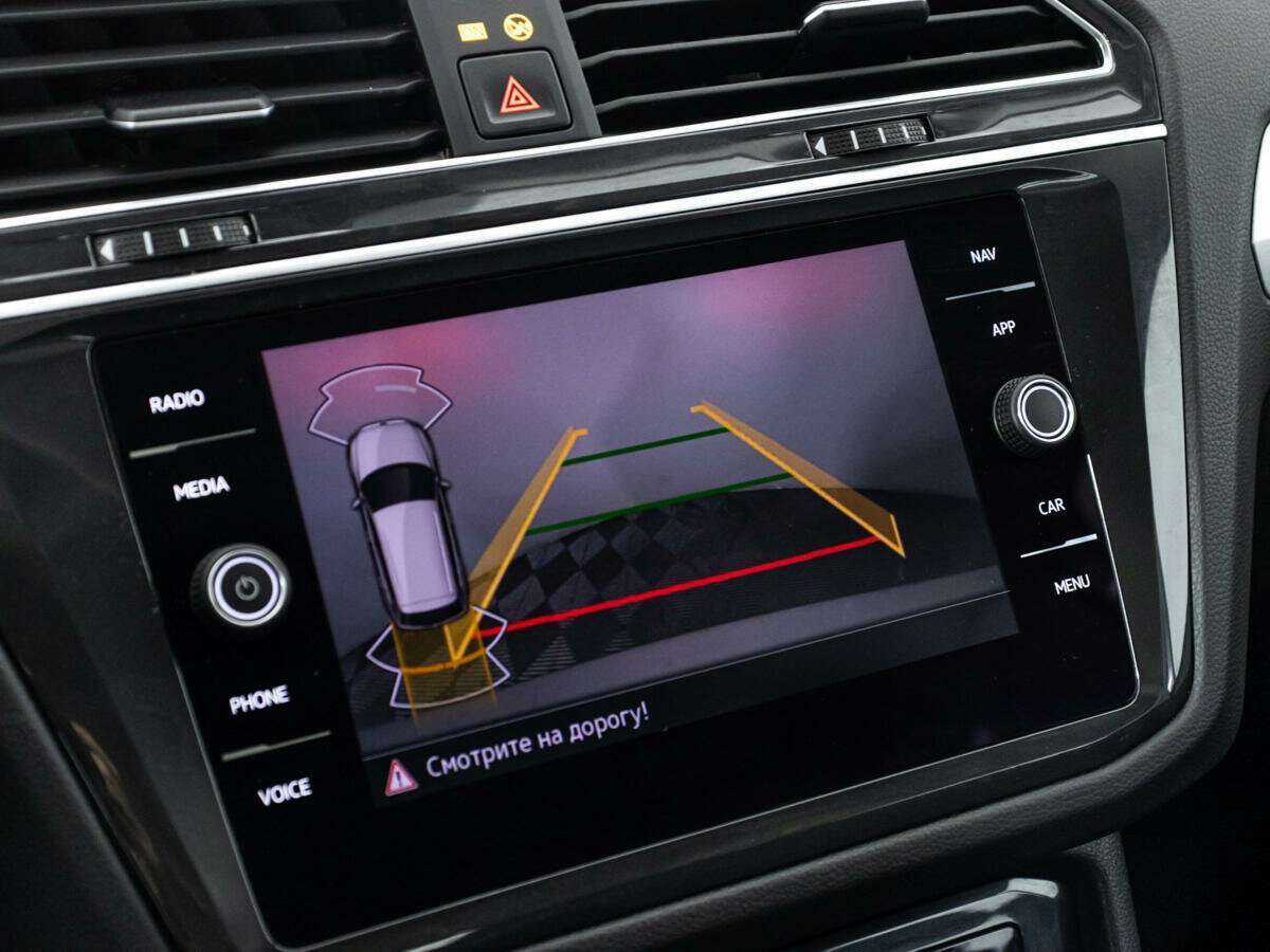 Volkswagen Tiguan с пробегом — 2021 год. Фото: #14