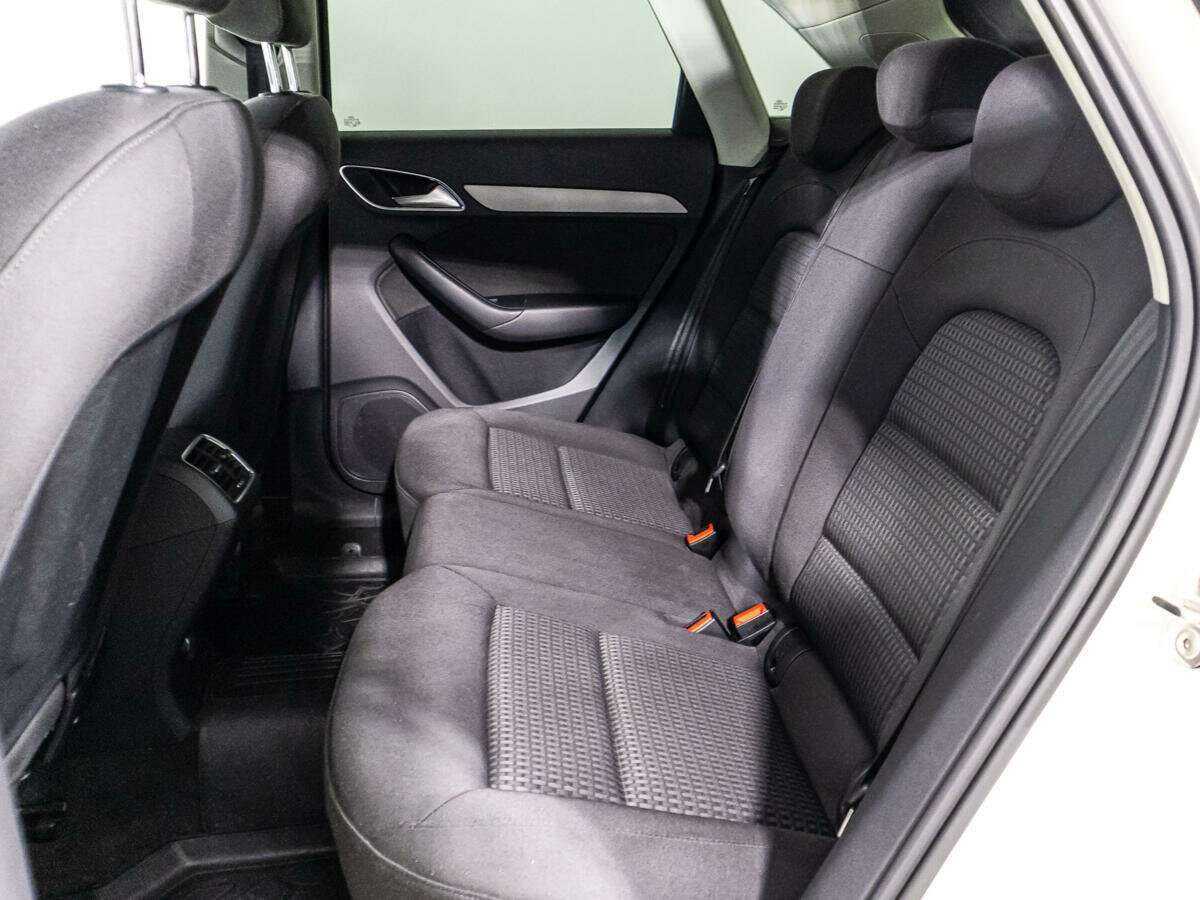 Audi Q3 с пробегом — 2013 год. Фото: #9