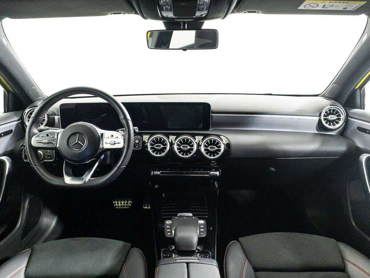 Mercedes-Benz A-Класс с пробегом — 2020 год. Фото: #12