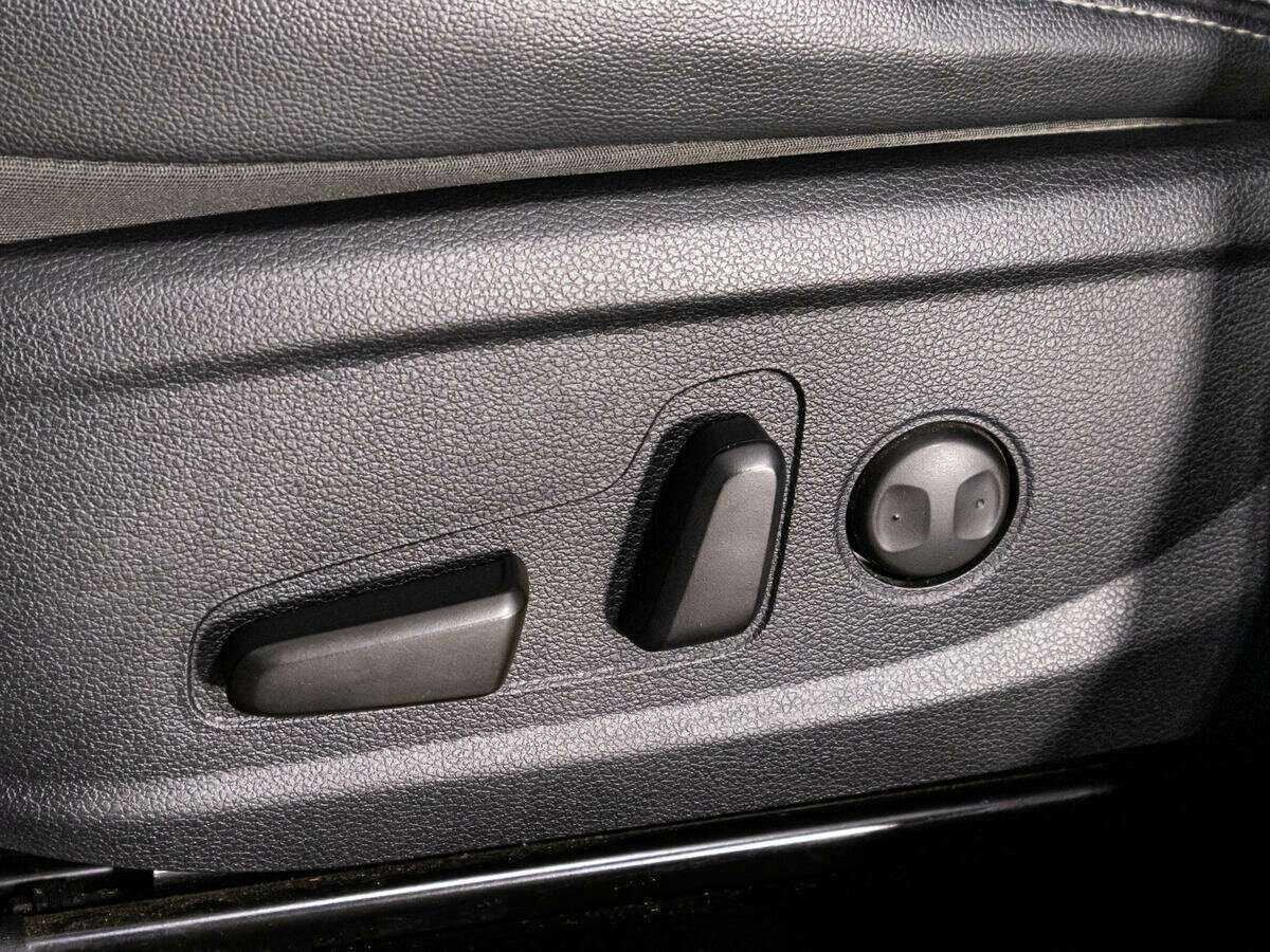 Hyundai Santa Fe с пробегом — 2019 год. Фото: #14