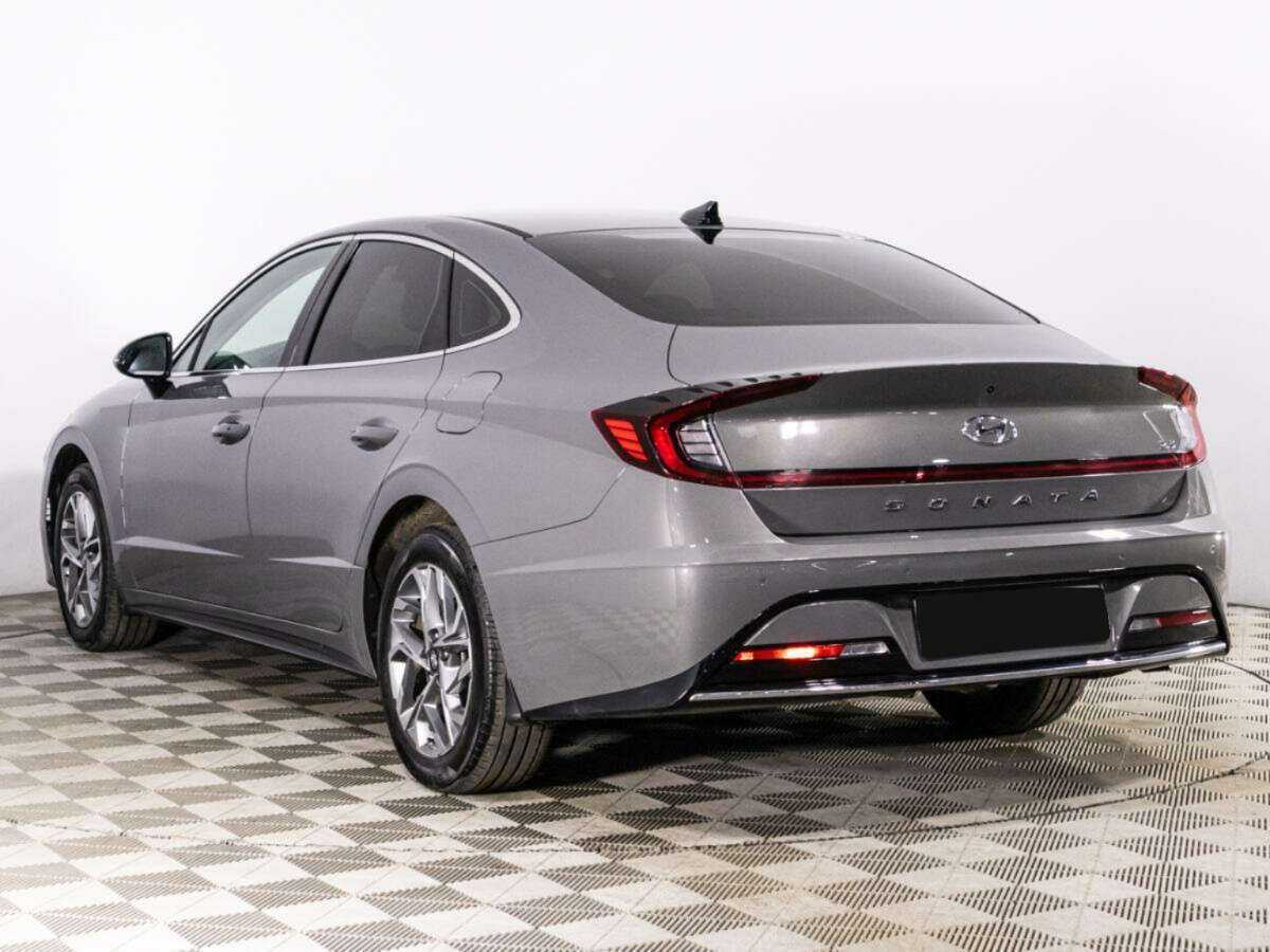 Hyundai Sonata с пробегом — 2020 год. Фото: #6