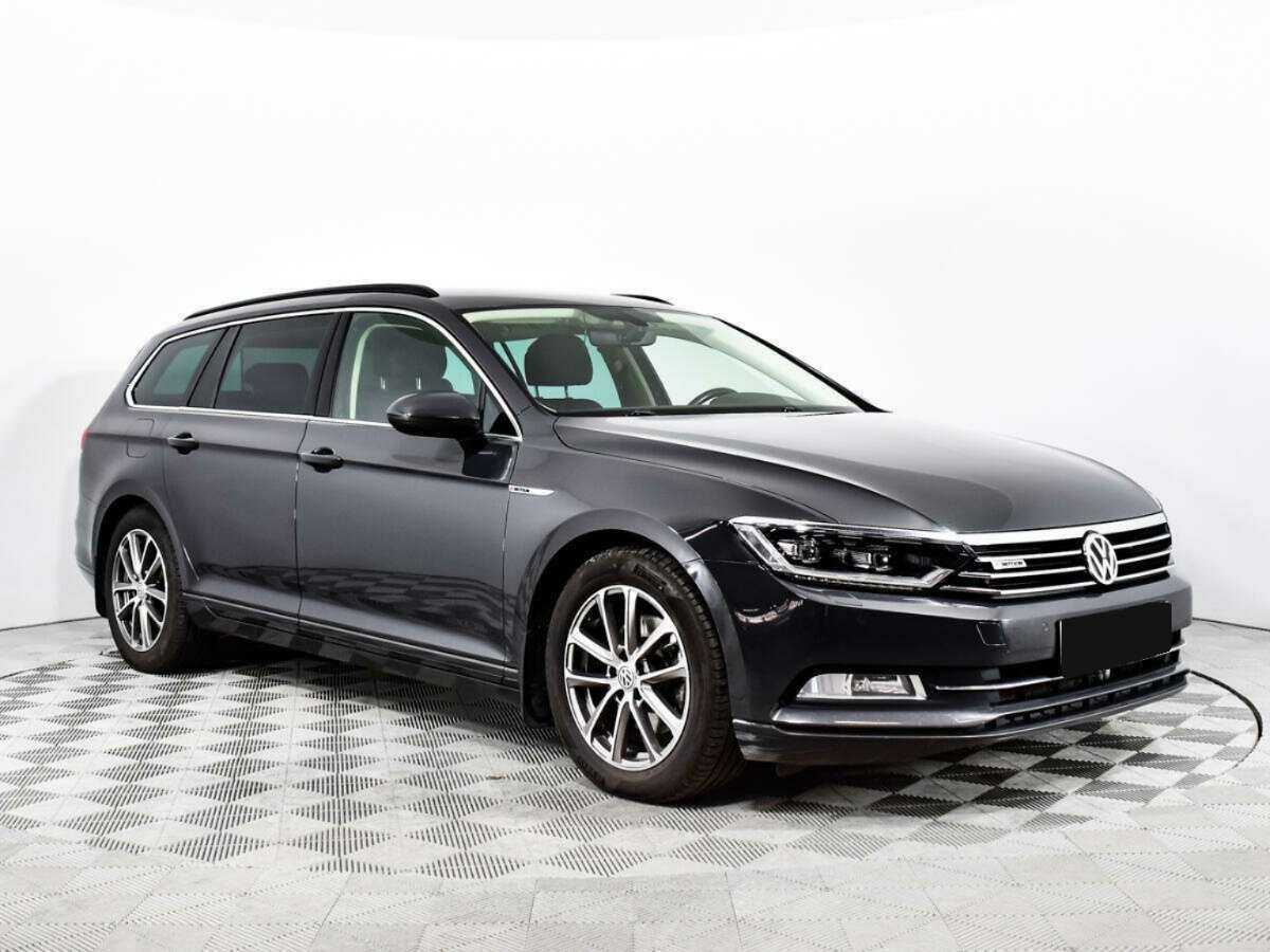 Volkswagen Passat с пробегом — 2018 год. Фото: #2
