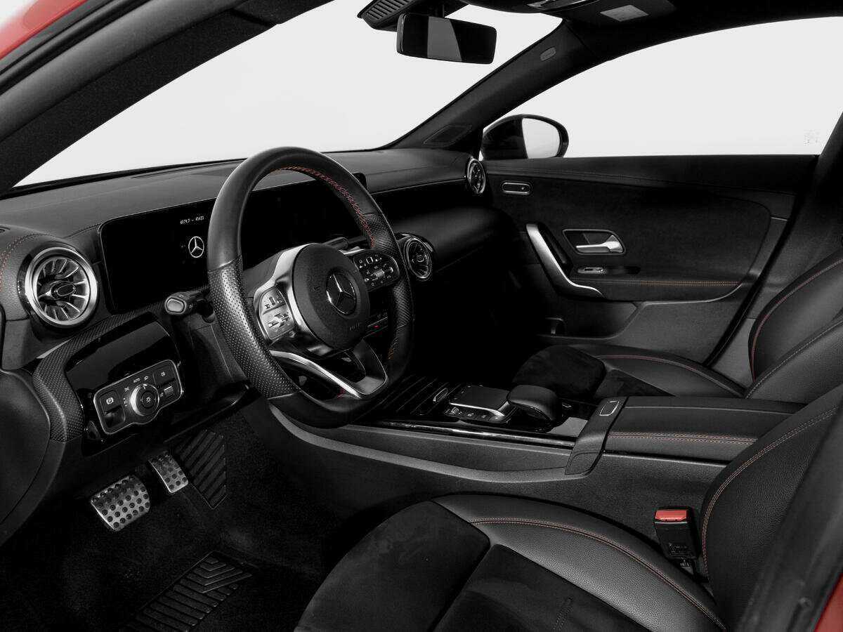 Mercedes-Benz CLA с пробегом — 2020 год. Фото: #15