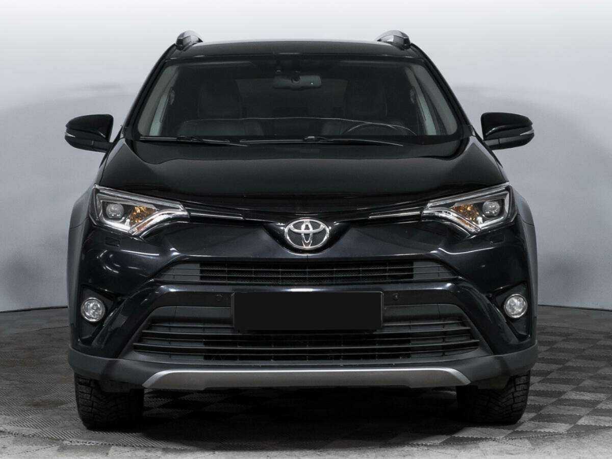 Toyota RAV4 с пробегом — 2016 год. Фото: #1