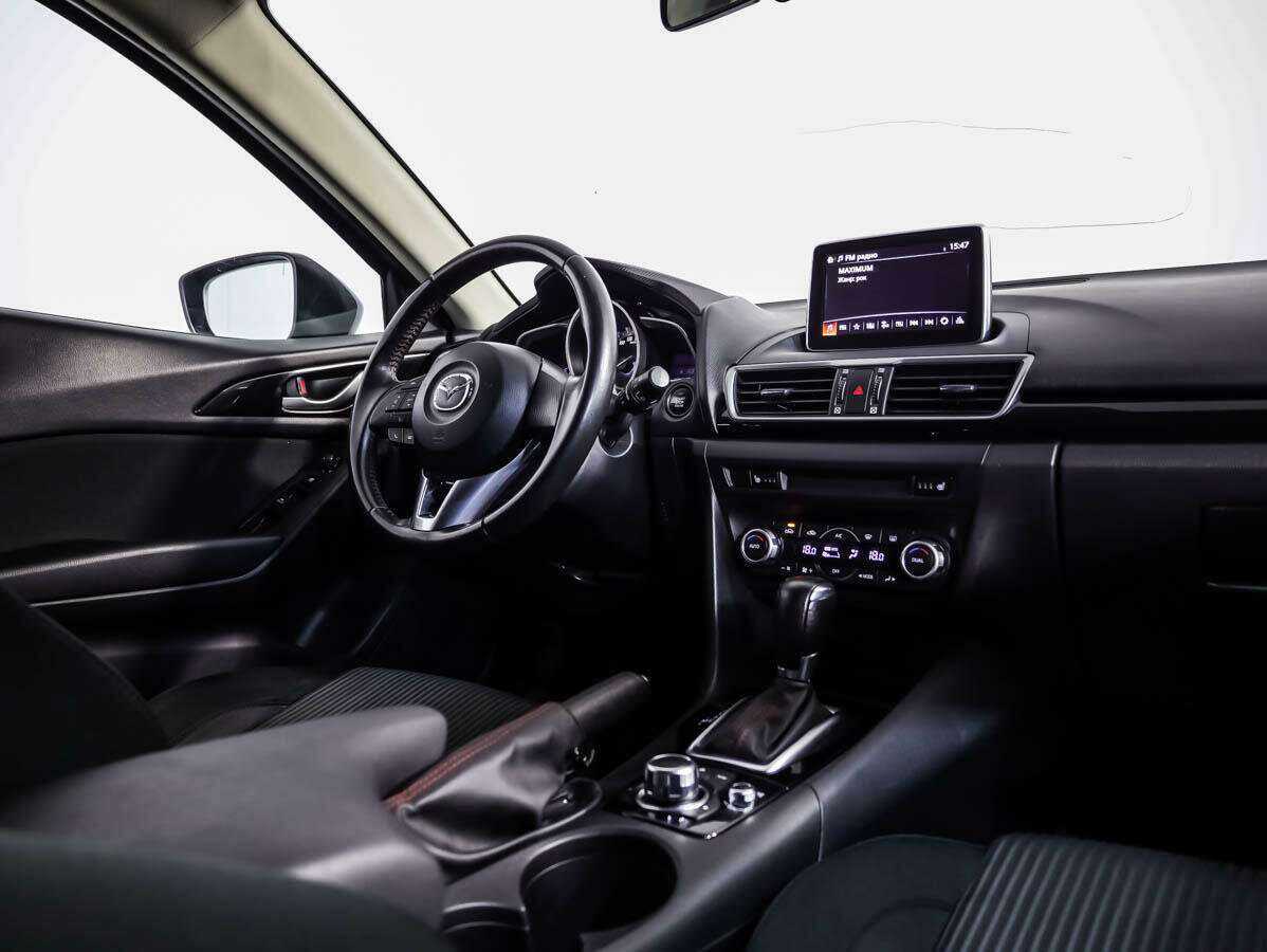 Mazda 3 с пробегом — 2014 год. Фото: #7