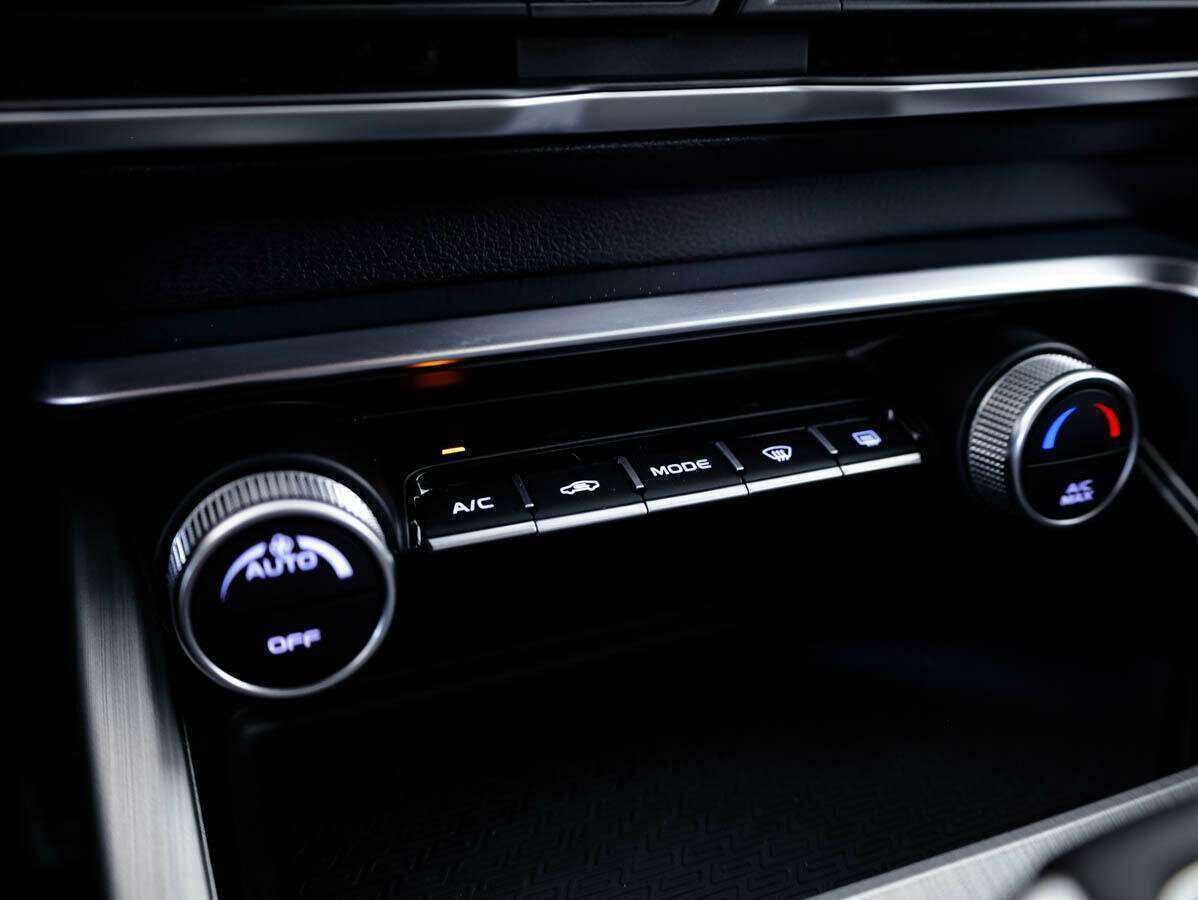 Geely Coolray с пробегом — 2021 год. Фото: #19