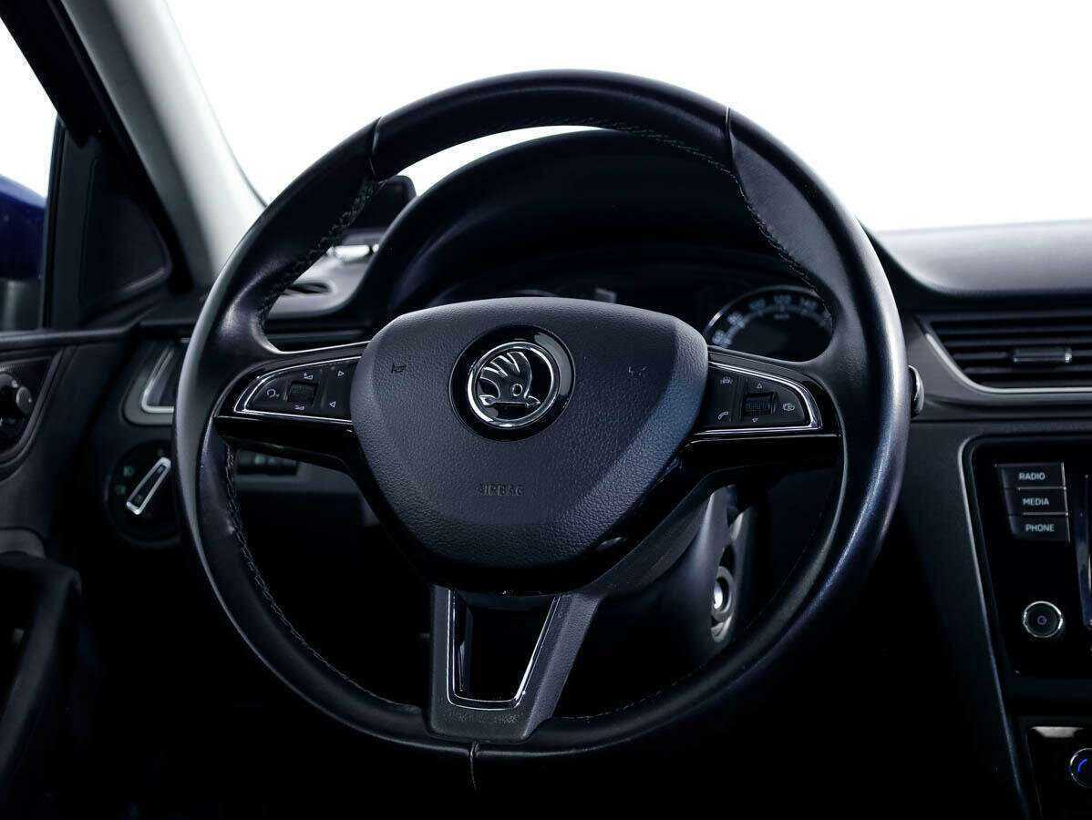 Skoda Rapid с пробегом — 2017 год. Фото: #15