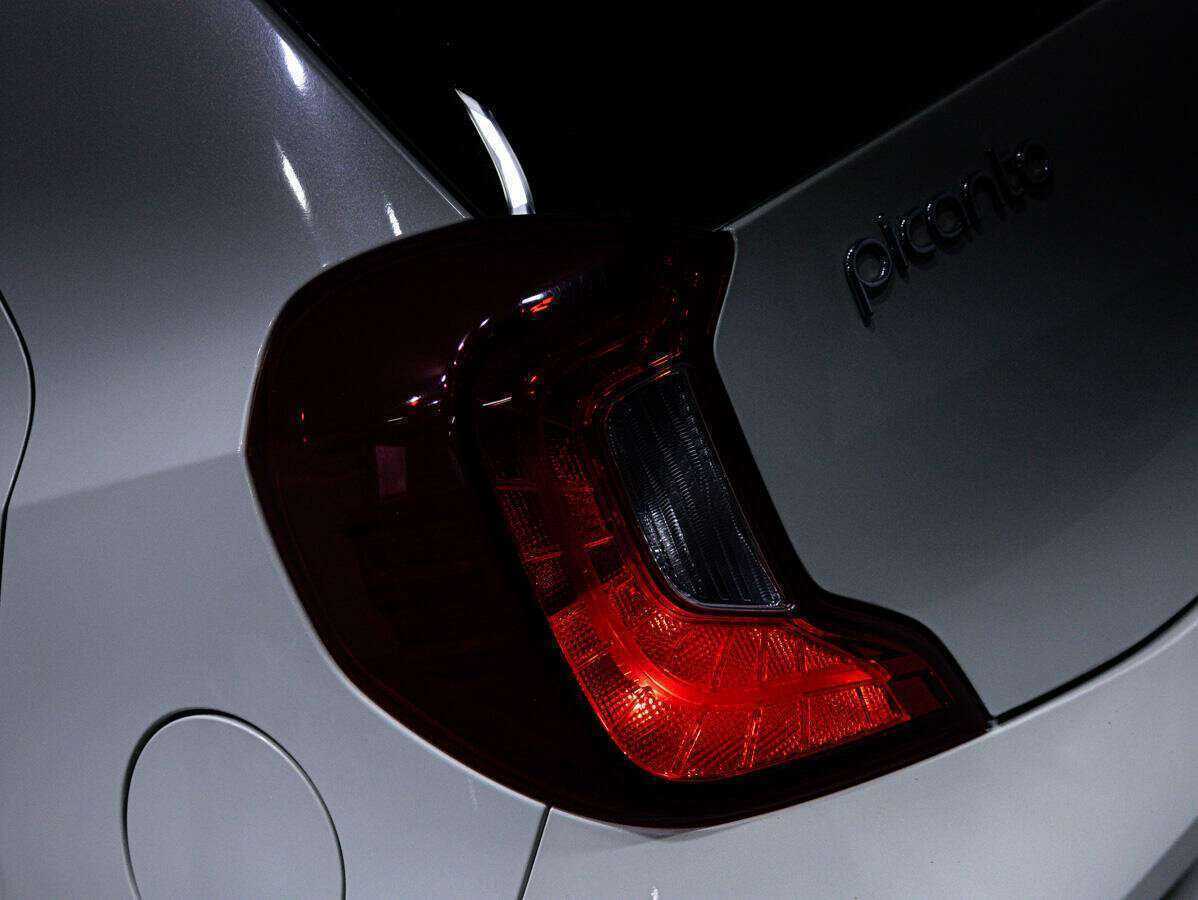 Kia Picanto с пробегом — 2018 год. Фото: #17