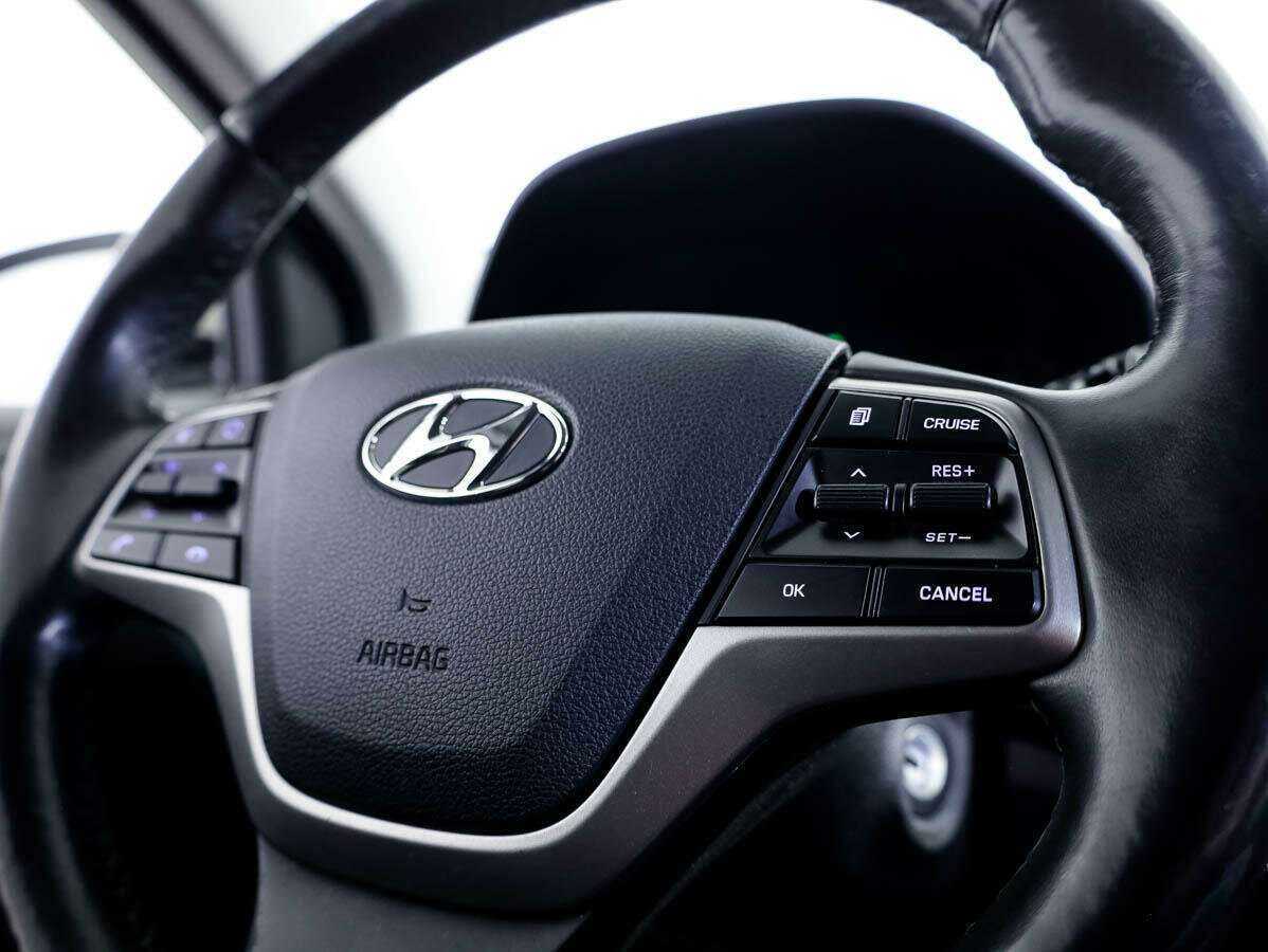 Hyundai Solaris с пробегом — 2017 год. Фото: #16