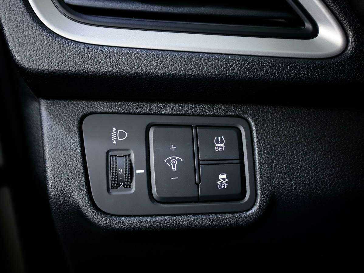 Hyundai Solaris с пробегом — 2017 год. Фото: #18