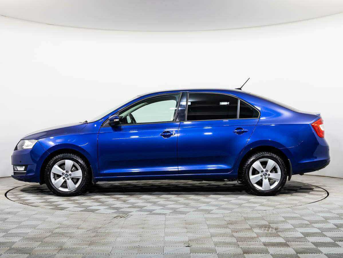 Skoda Rapid с пробегом — 2017 год. Фото: #6