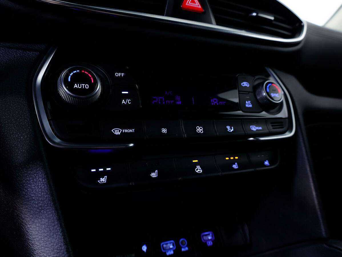 Hyundai Santa Fe с пробегом — 2020 год. Фото: #17