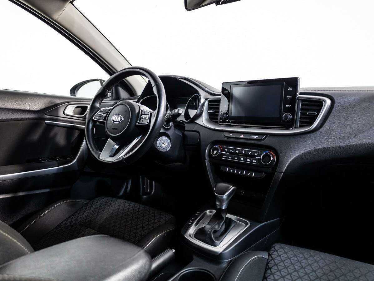 Kia Ceed с пробегом — 2020 год. Фото: #7
