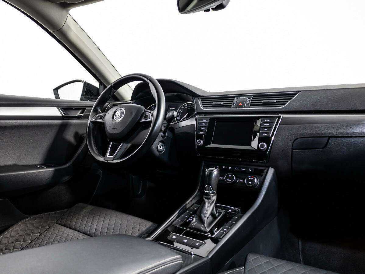 Skoda Superb с пробегом — 2016 год. Фото: #7