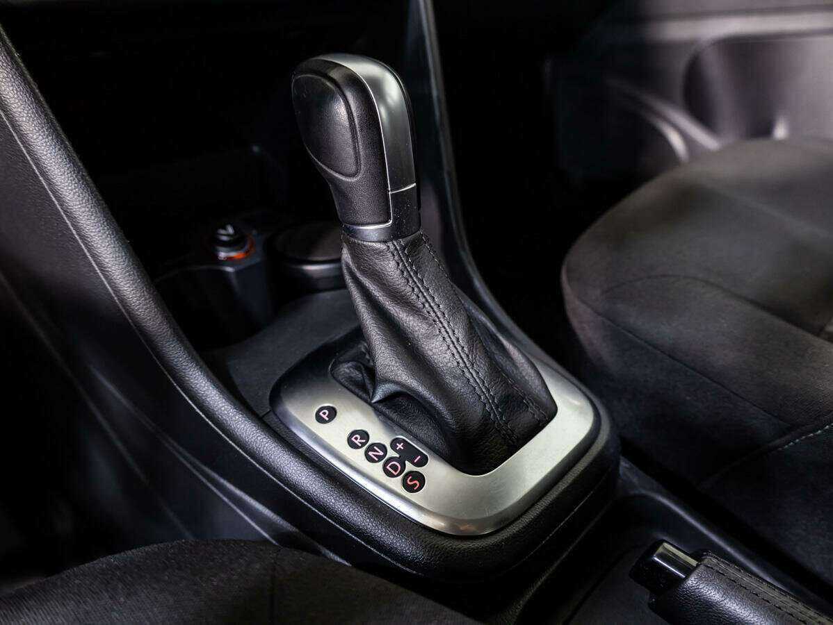 Volkswagen Polo с пробегом — 2017 год. Фото: #12