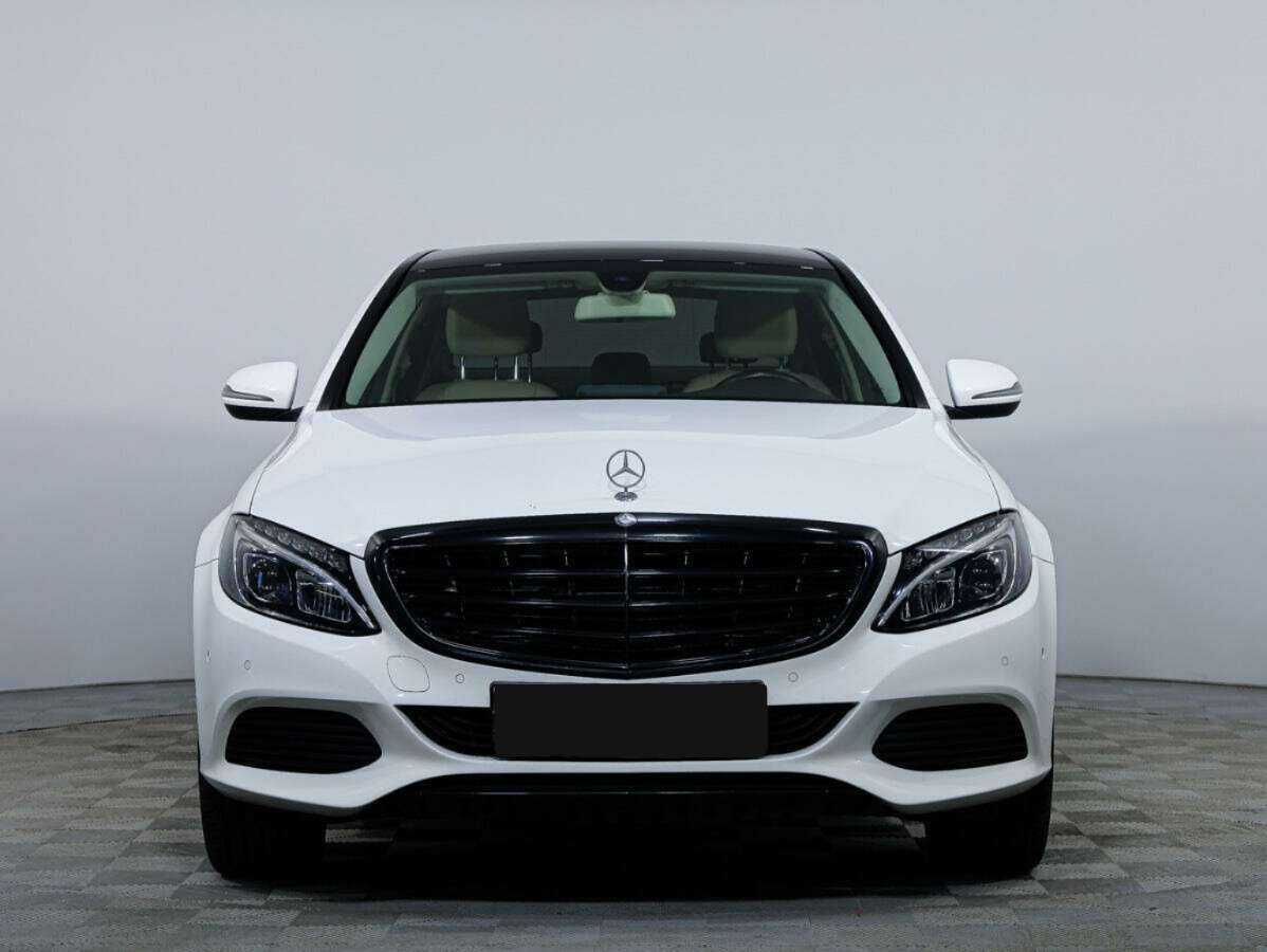 Mercedes-Benz C-Класс с пробегом — 2015 год. Фото: #1