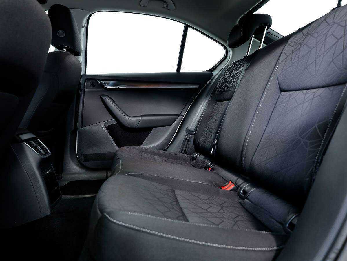 Skoda Octavia с пробегом — 2018 год. Фото: #14