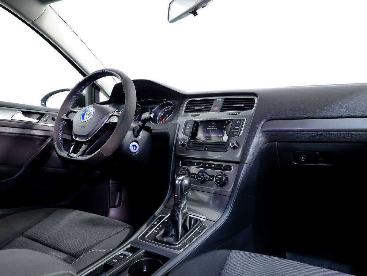 Volkswagen Golf с пробегом — 2013 год. Фото: #7
