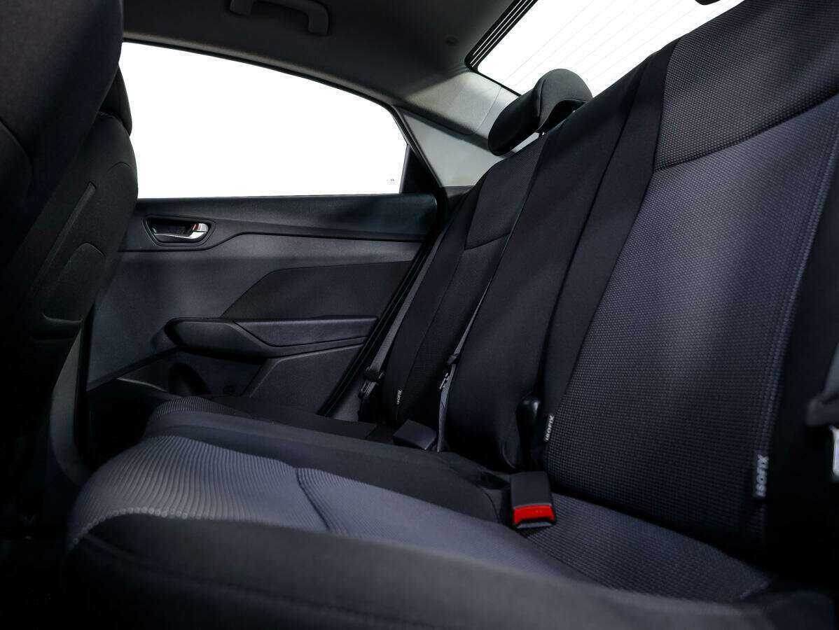 Hyundai Solaris с пробегом — 2021 год. Фото: #12