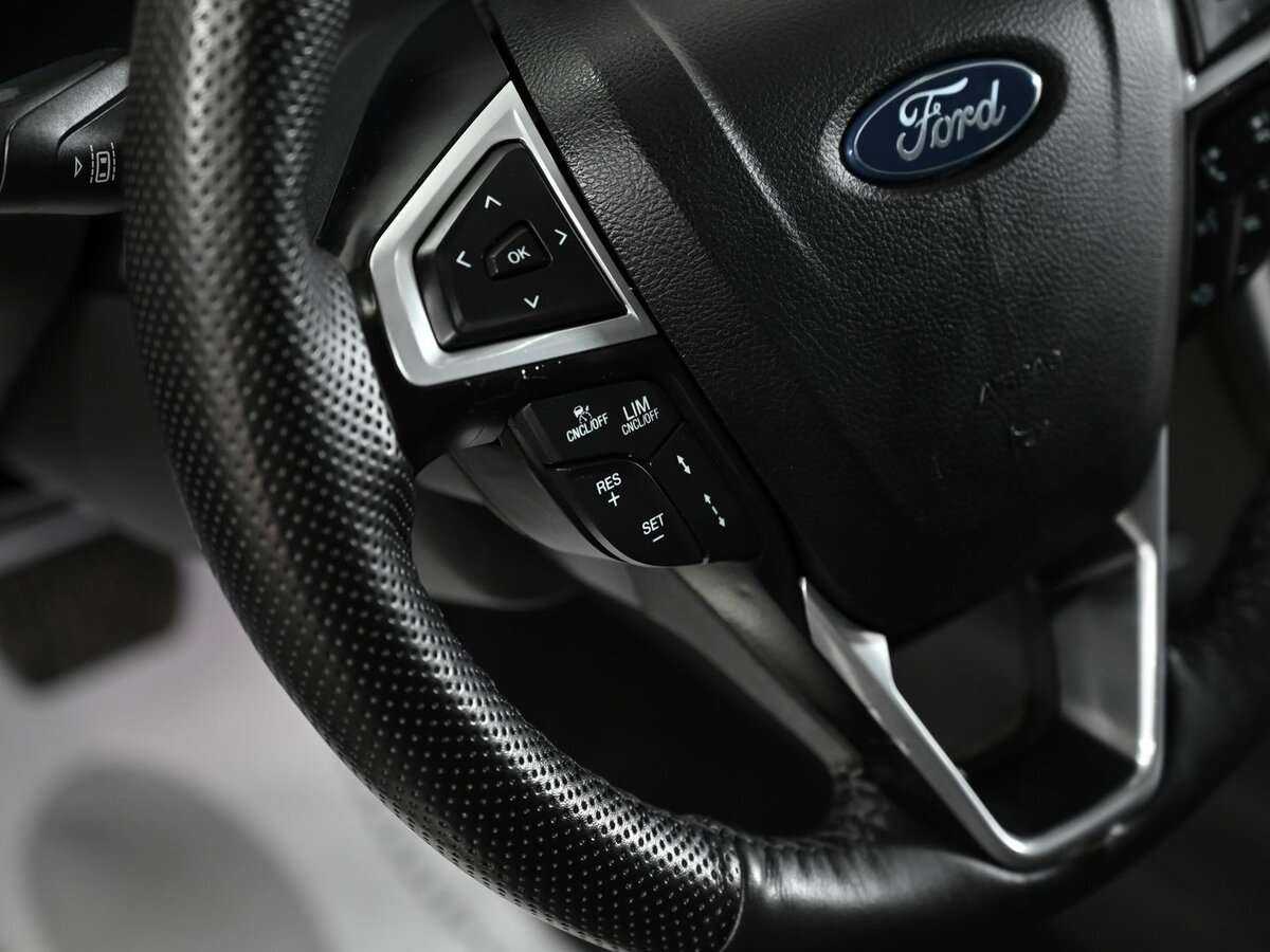 Ford Mondeo с пробегом — 2015 год. Фото: #10