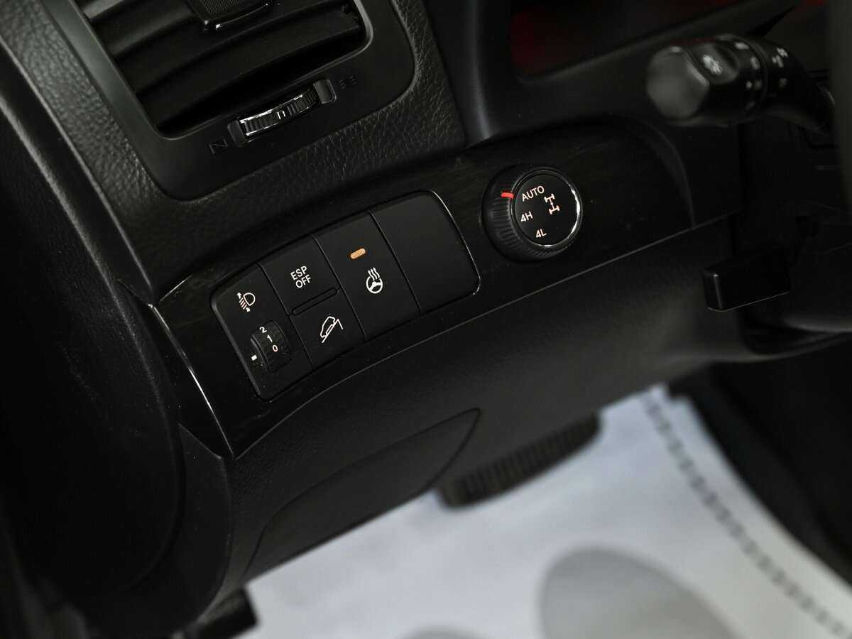 Kia Mohave с пробегом — 2016 год. Фото: #12