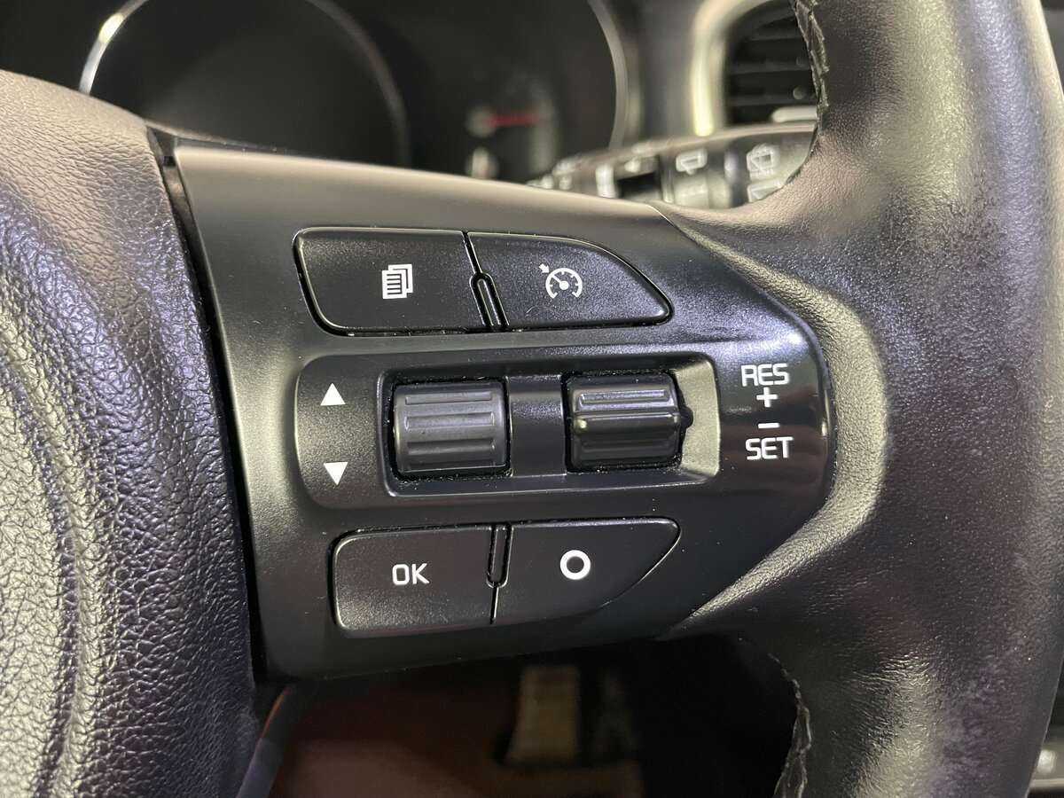 Kia Sorento с пробегом — 2016 год. Фото: #17