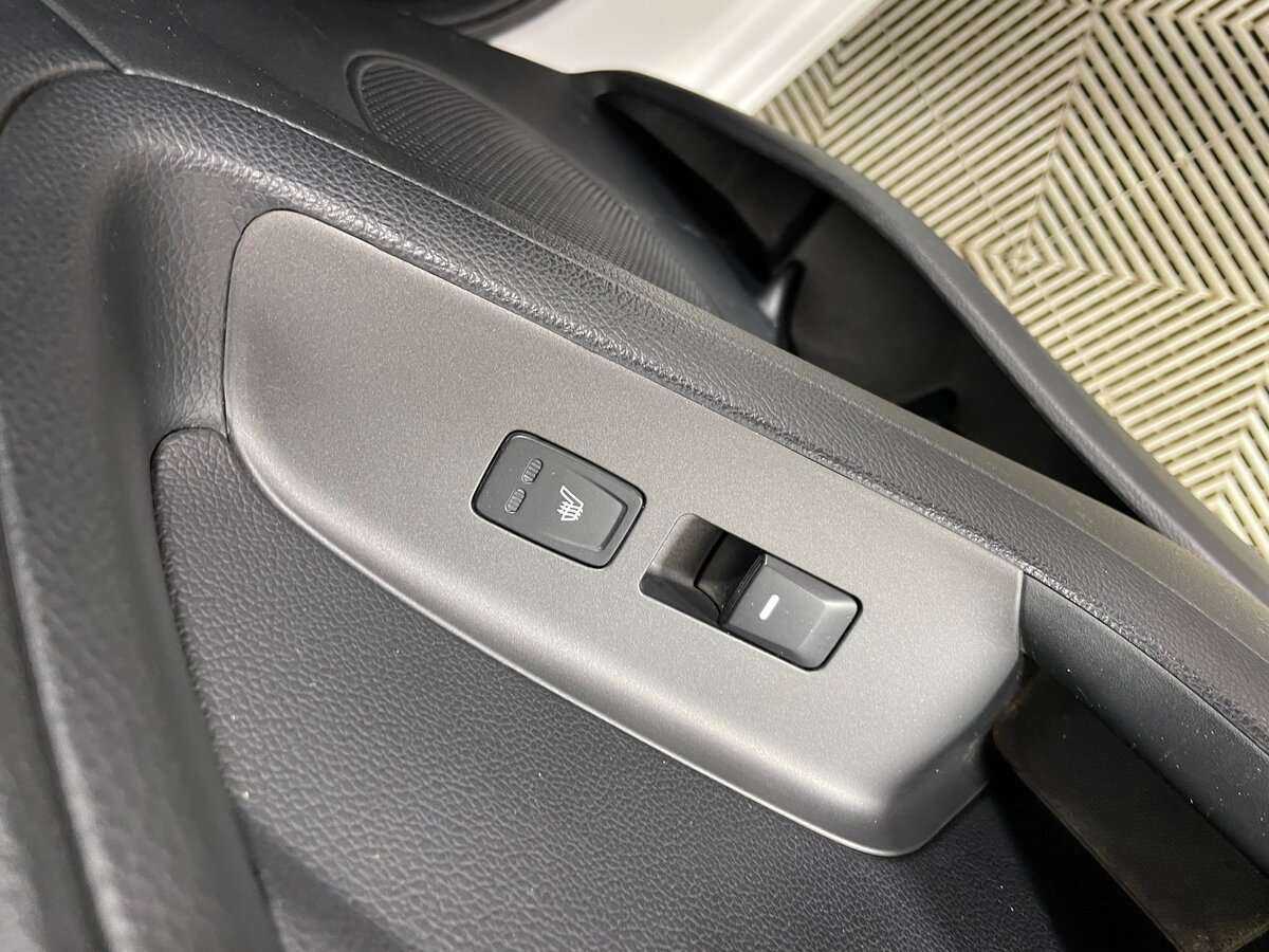 Kia Cerato с пробегом — 2014 год. Фото: #13