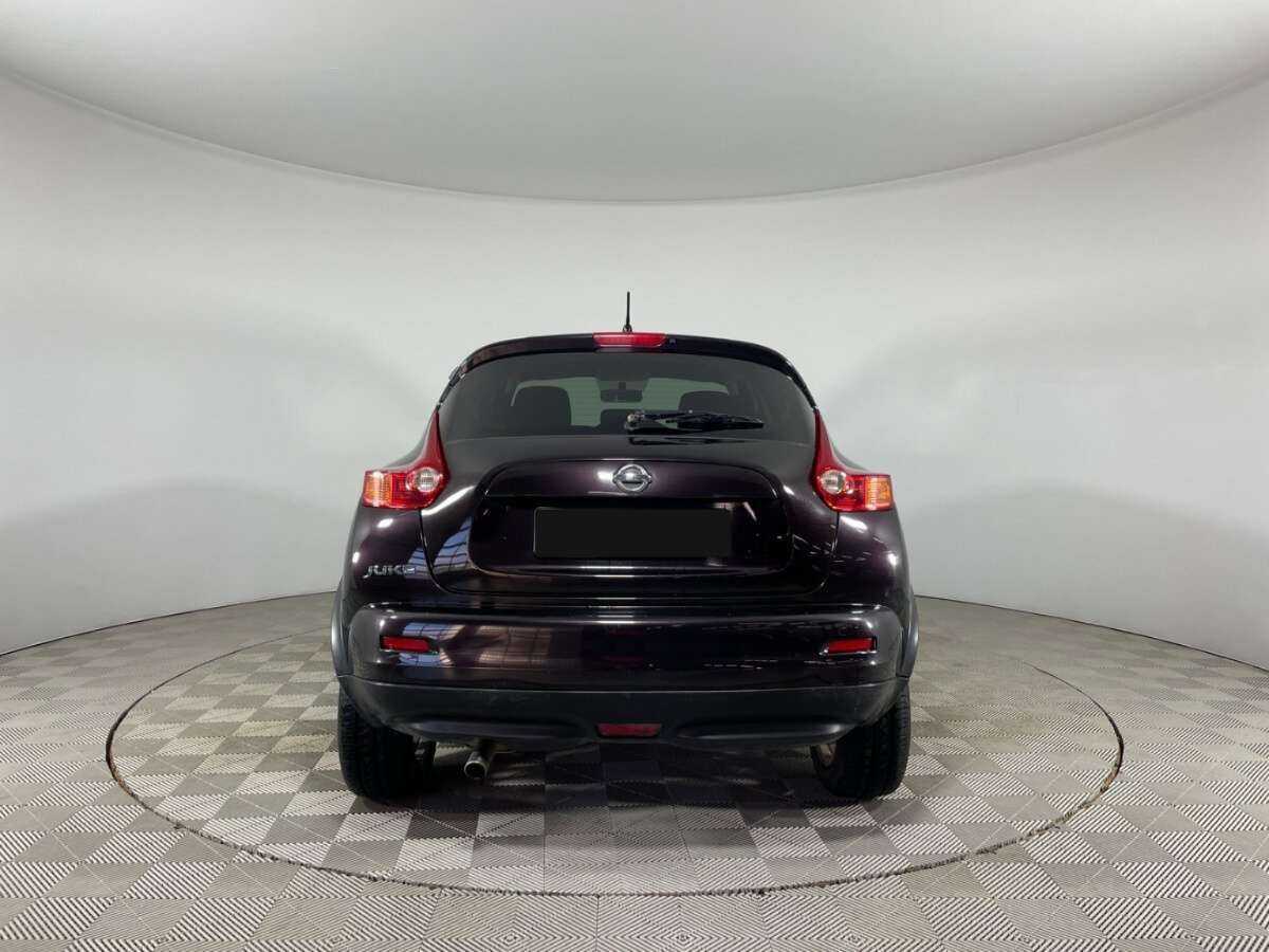 Nissan Juke с пробегом — 2012 год. Фото: #5
