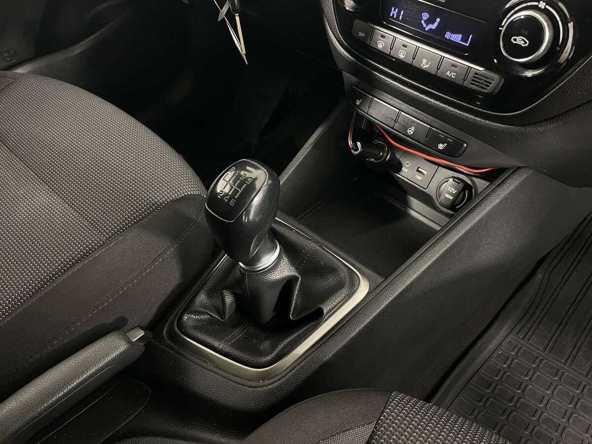 Hyundai Solaris с пробегом — 2017 год. Фото: #14