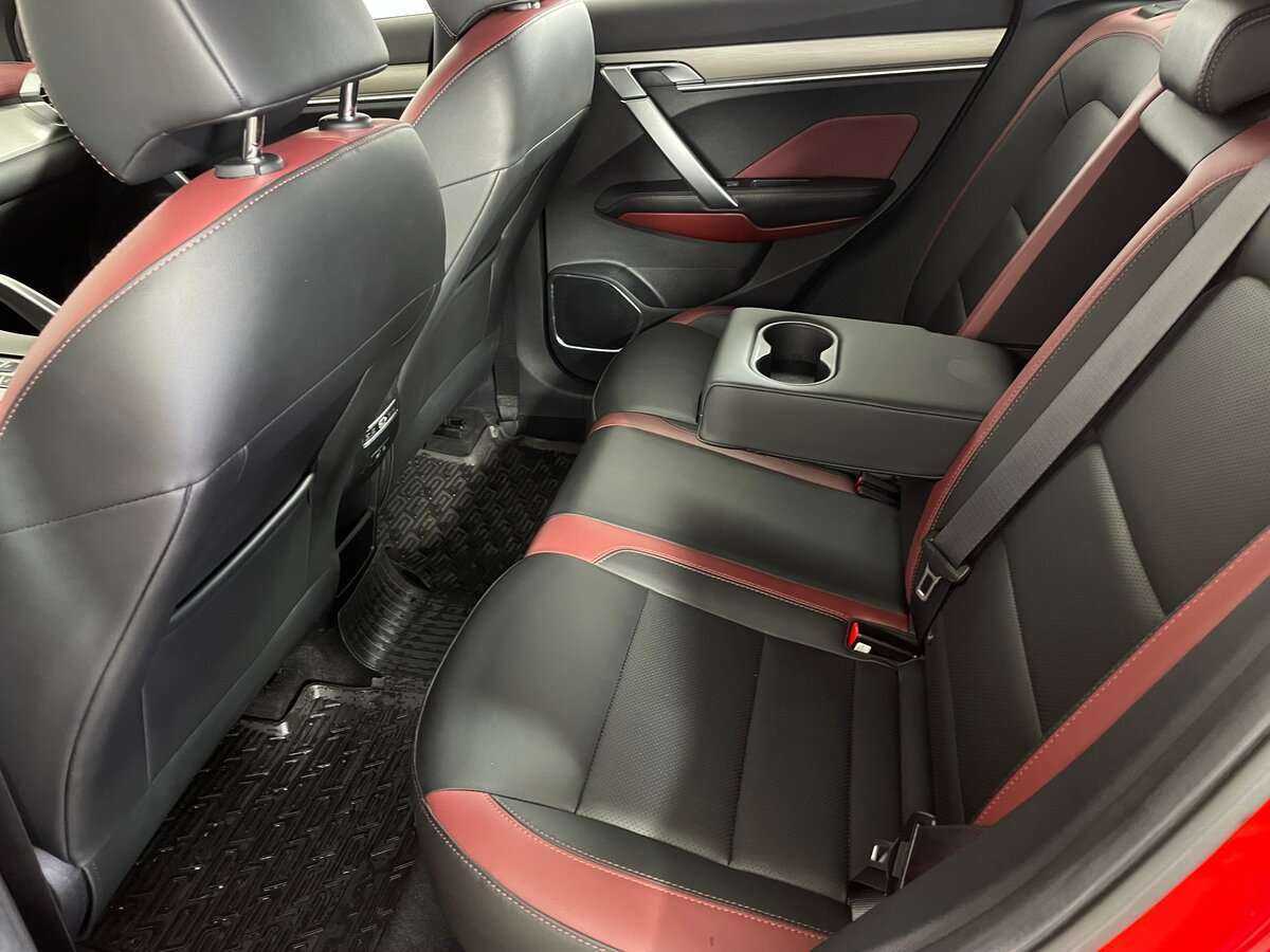 Geely Coolray с пробегом — 2020 год. Фото: #22