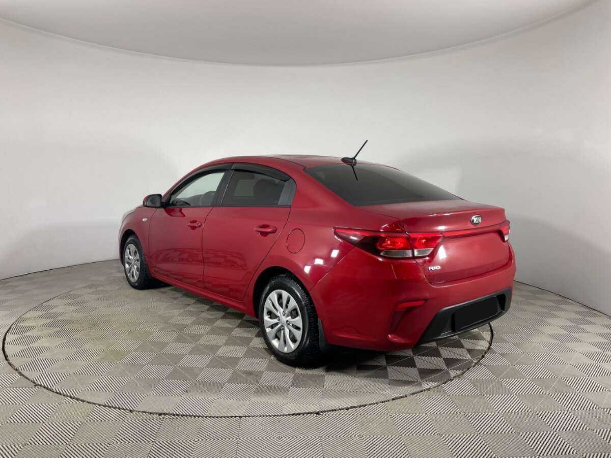Kia Rio с пробегом — 2019 год. Фото: #6