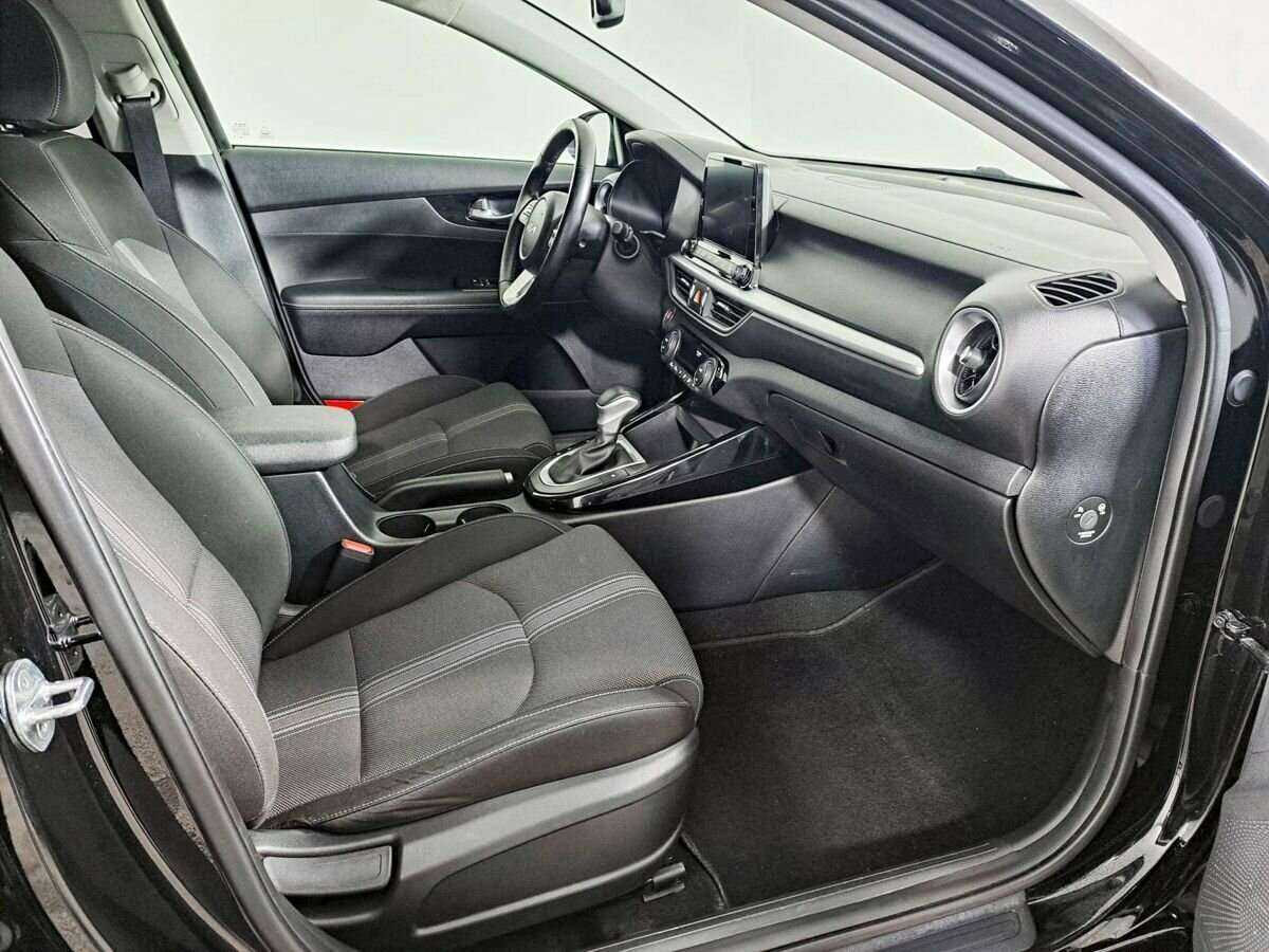 Kia Cerato с пробегом — 2021 год. Фото: #8