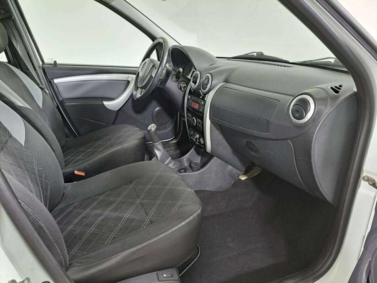 Lada (ВАЗ) Largus с пробегом — 2019 год. Фото: #8