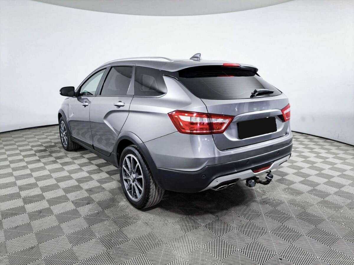 Lada (ВАЗ) Vesta с пробегом — 2019 год. Фото: #6