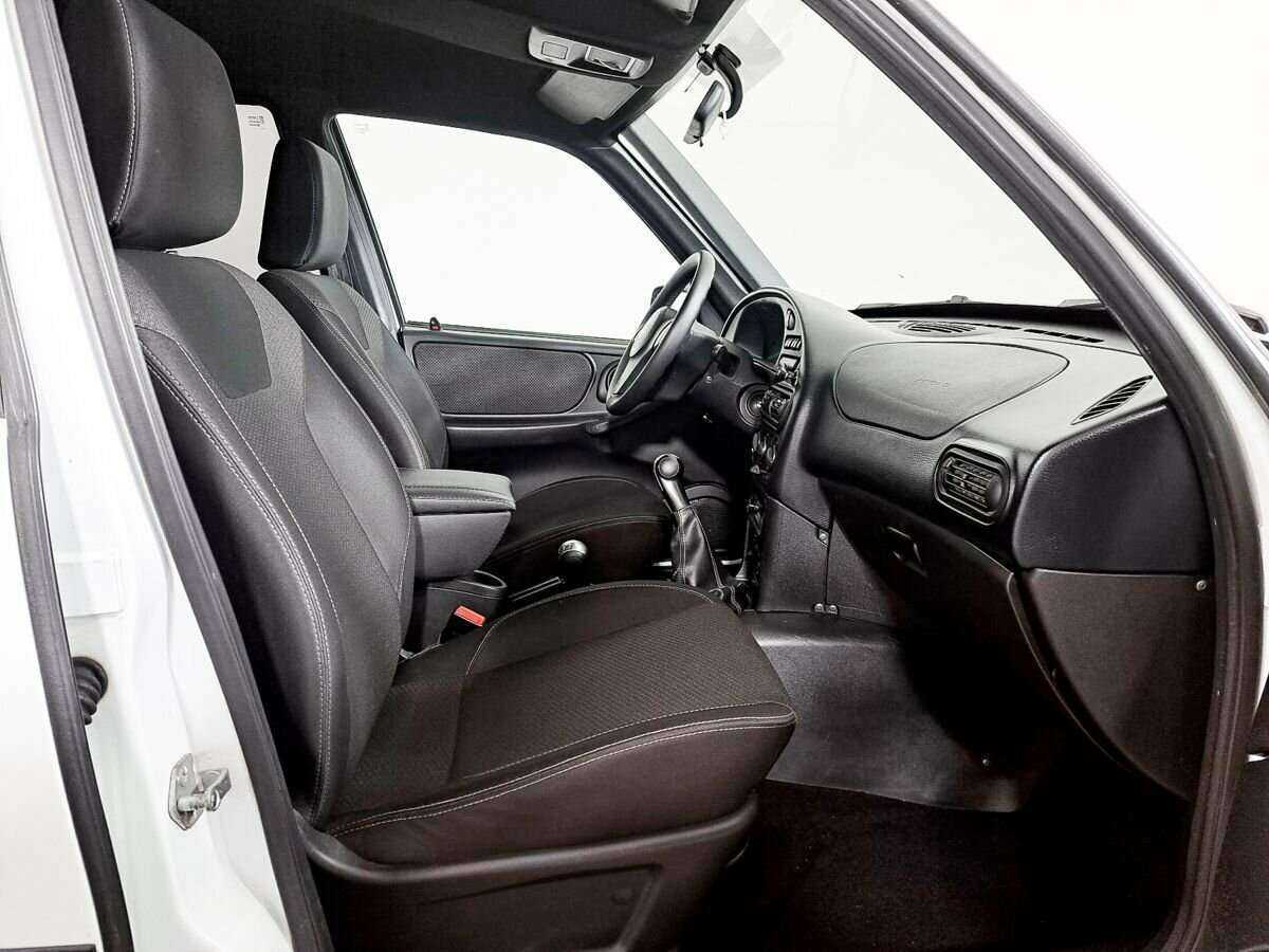 Chevrolet Niva с пробегом — 2017 год. Фото: #7