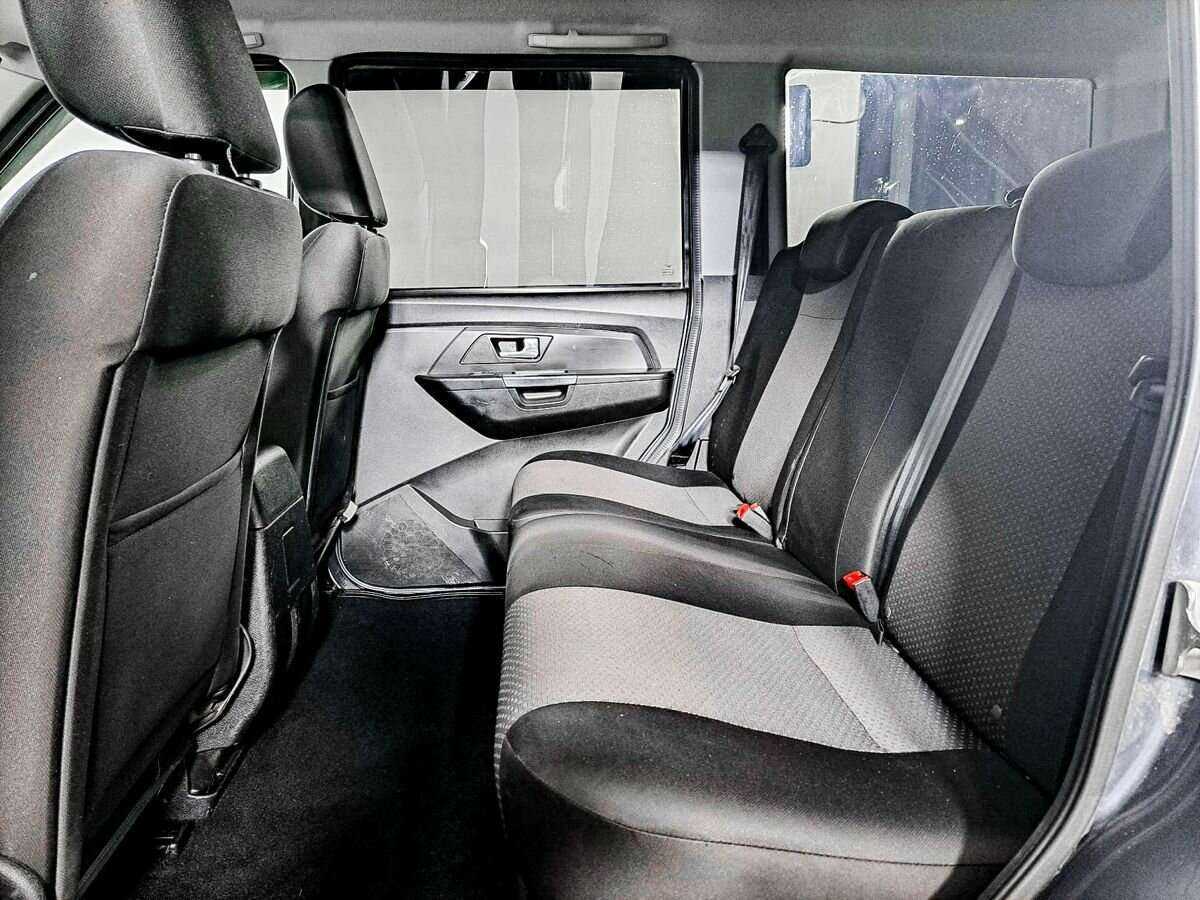 УАЗ Patriot с пробегом — 2016 год. Фото: #9