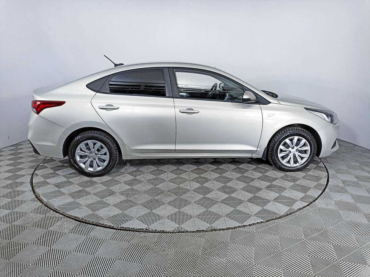 Hyundai Solaris с пробегом — 2019 год. Фото: #3